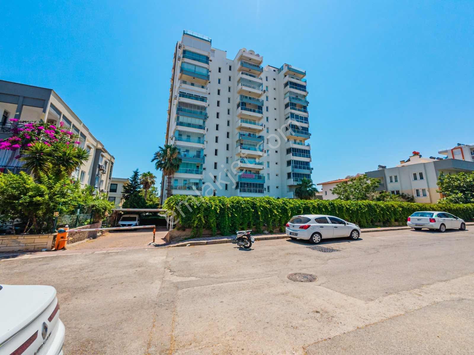 Lara Güzeloba Da Panoramik Deniz Manzaralı Satılık 3+1 - Görsel 35