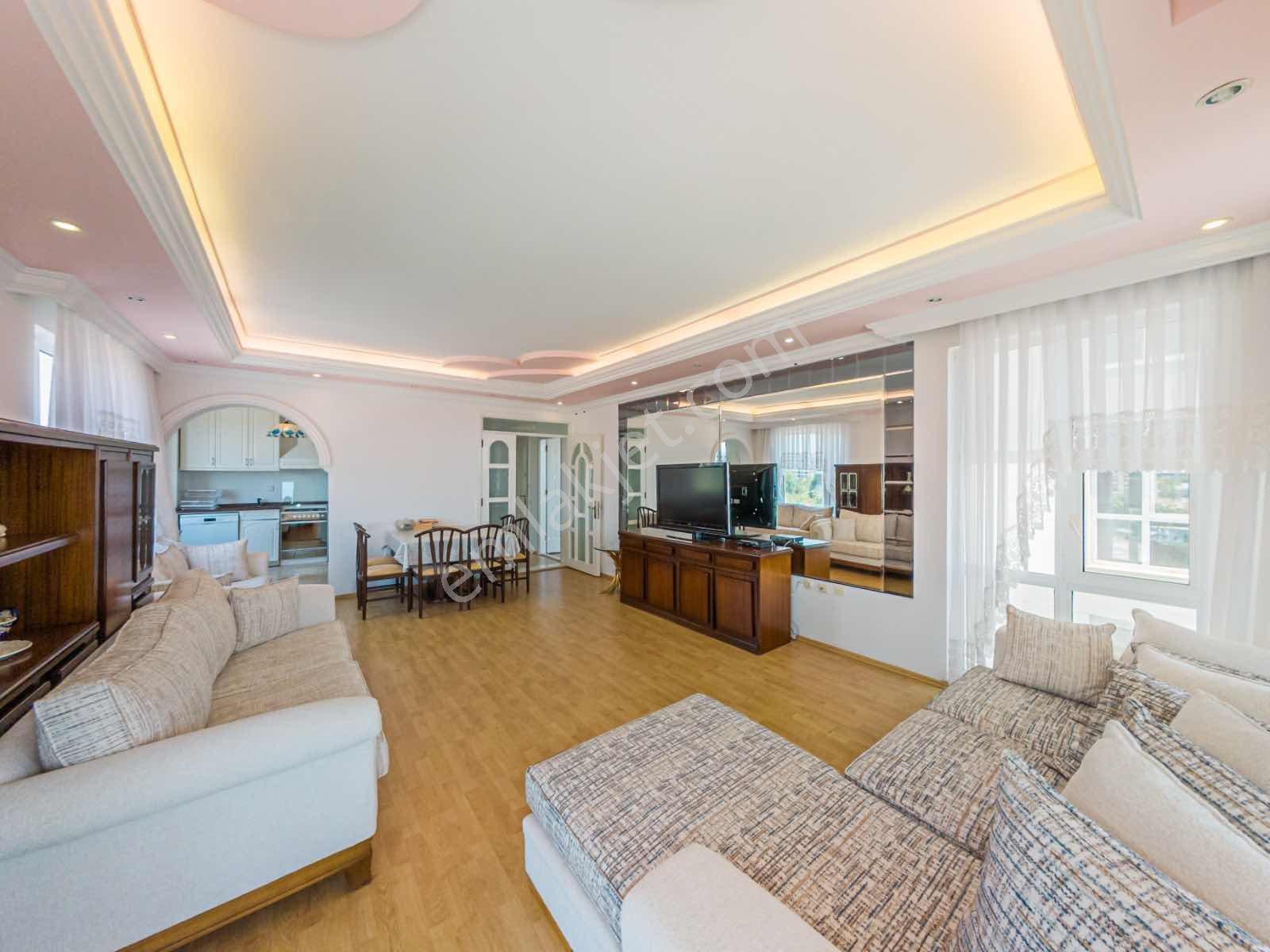 Lara Güzeloba Da Panoramik Deniz Manzaralı Satılık 3+1 - Görsel 16