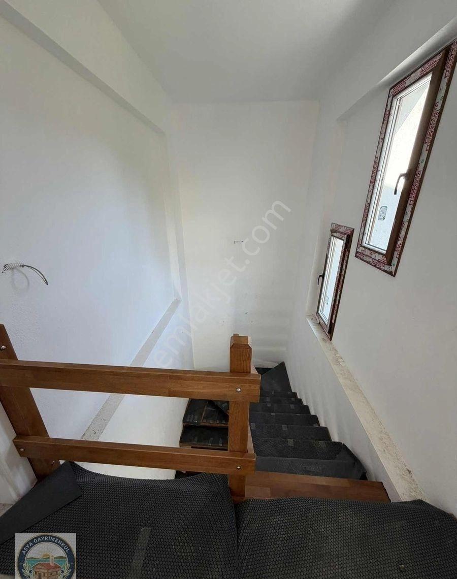 Şirinköyde Satılık Doğa Manzaralı Villa - Görsel 6