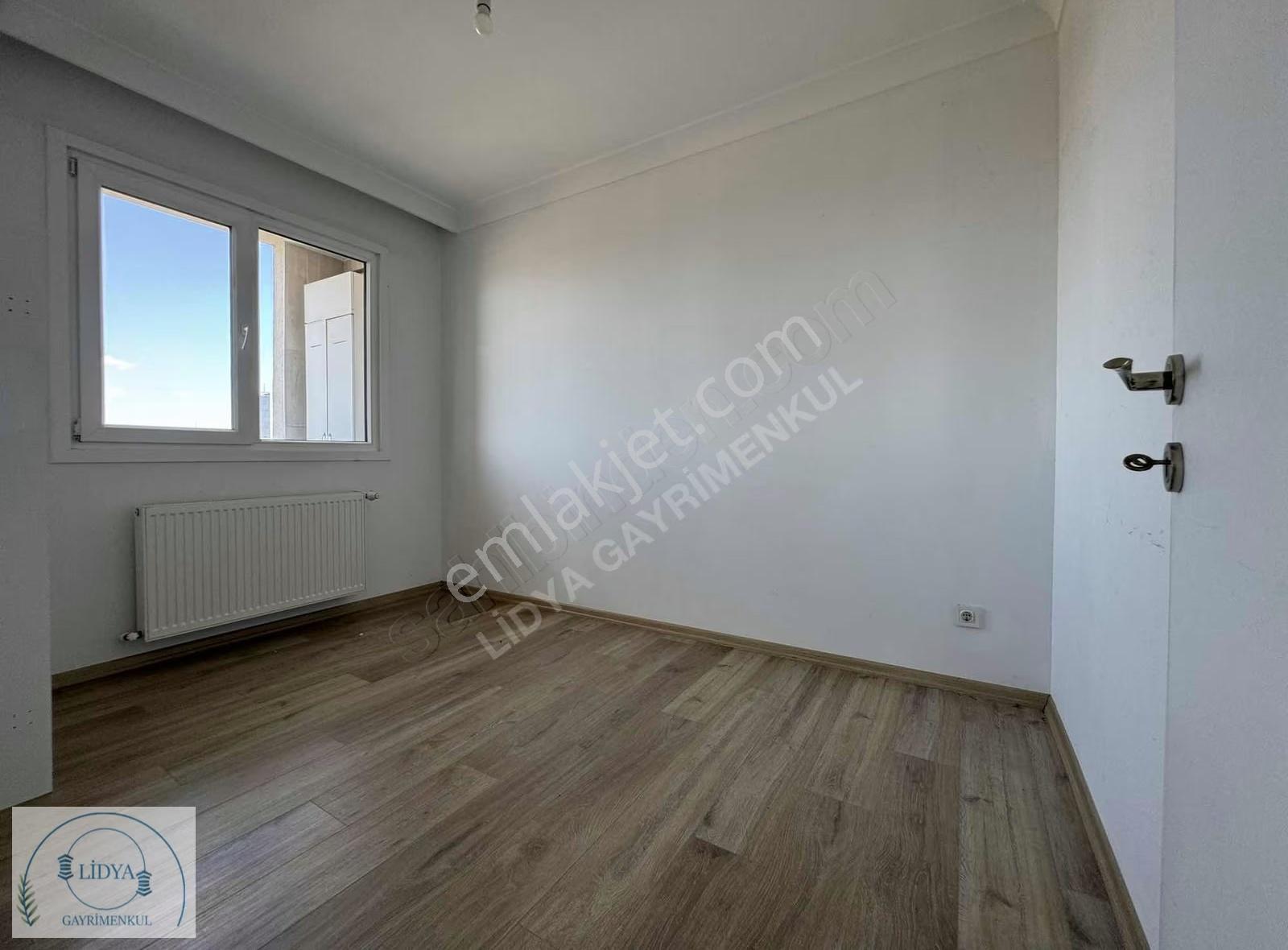 Kayışdağı Mh Butik Sitede 7/24 Güvenlikli Otoparklı 5.kat 2+1 - Görsel 26