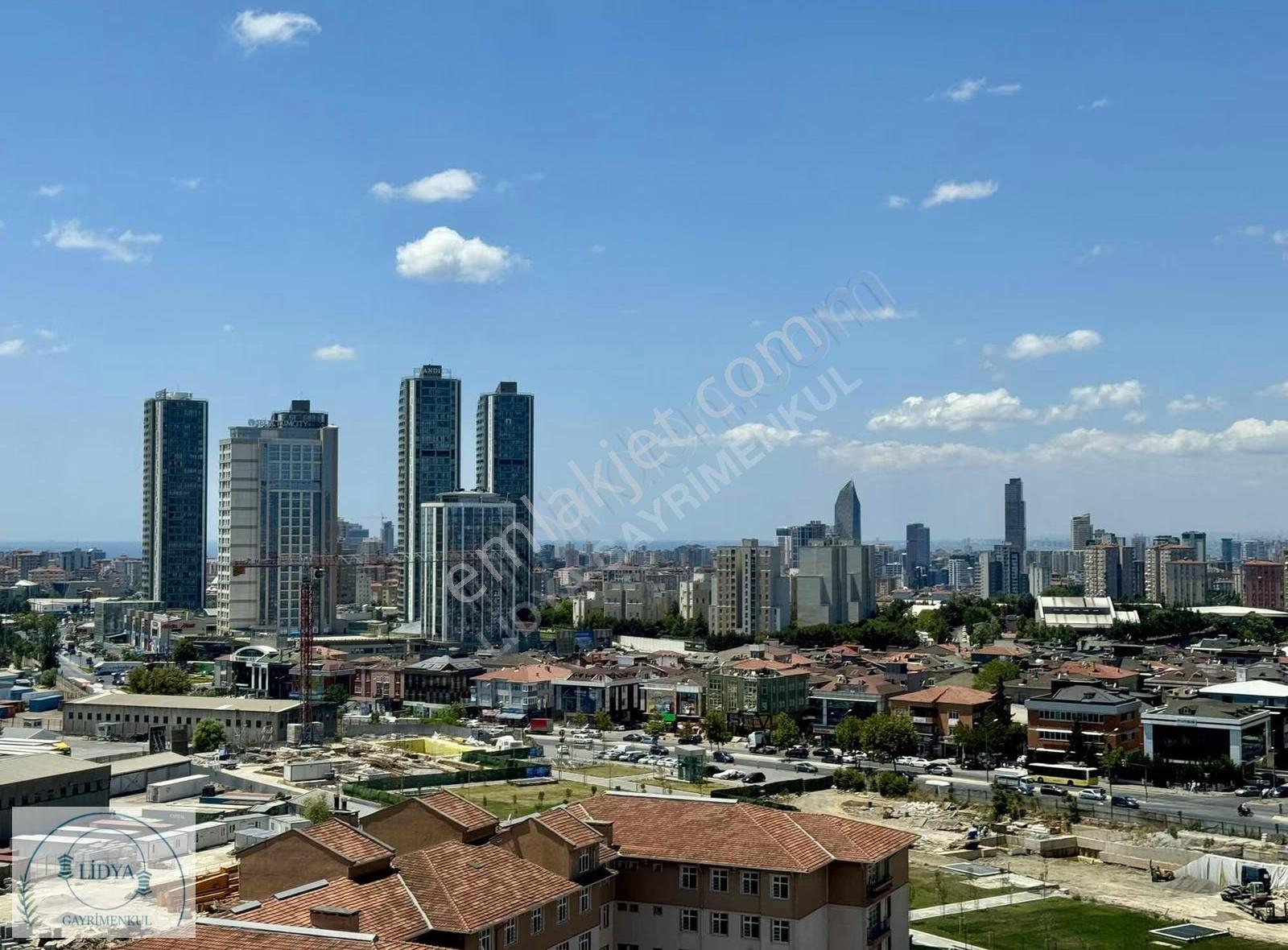 Kayışdağı Mh Butik Sitede 7/24 Güvenlikli Otoparklı 5.kat 2+1 - Görsel 29
