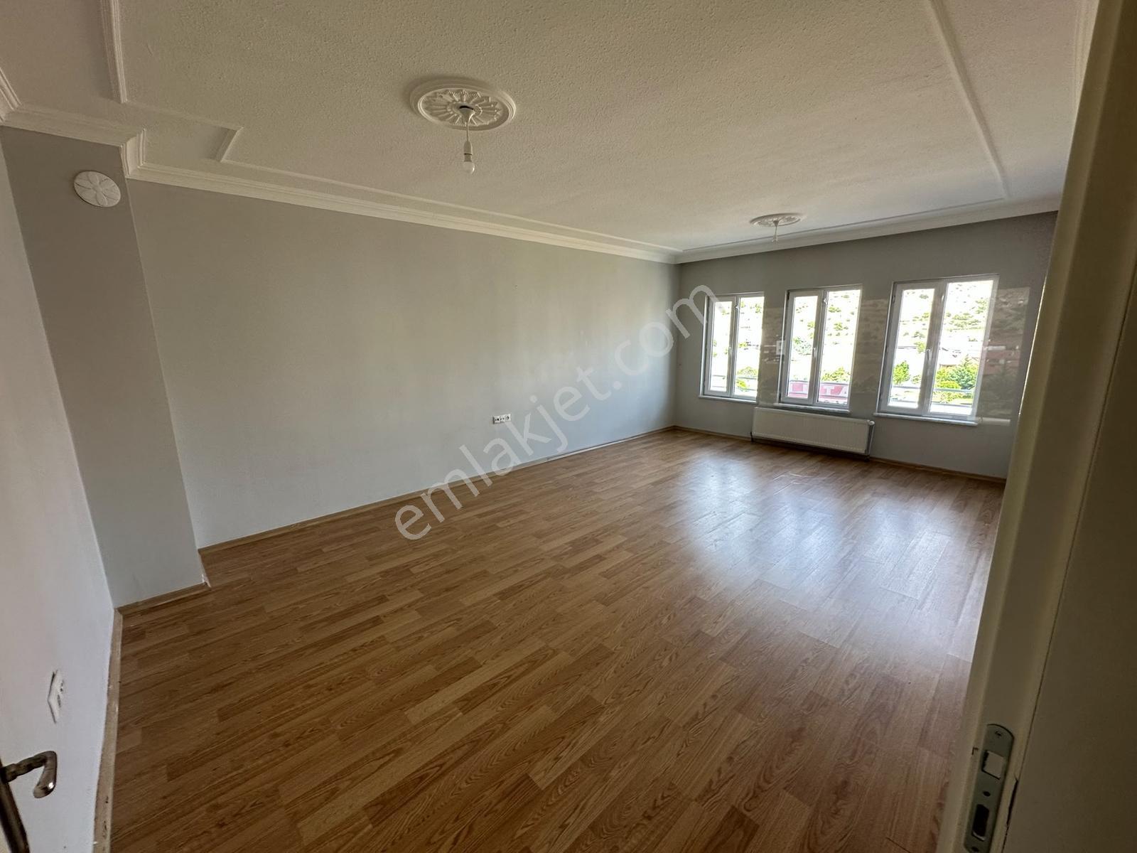 Erkut Toki'de Satılık 3+1 Daire | 145 M² Brüt - 130 M² Net | - Görsel 25