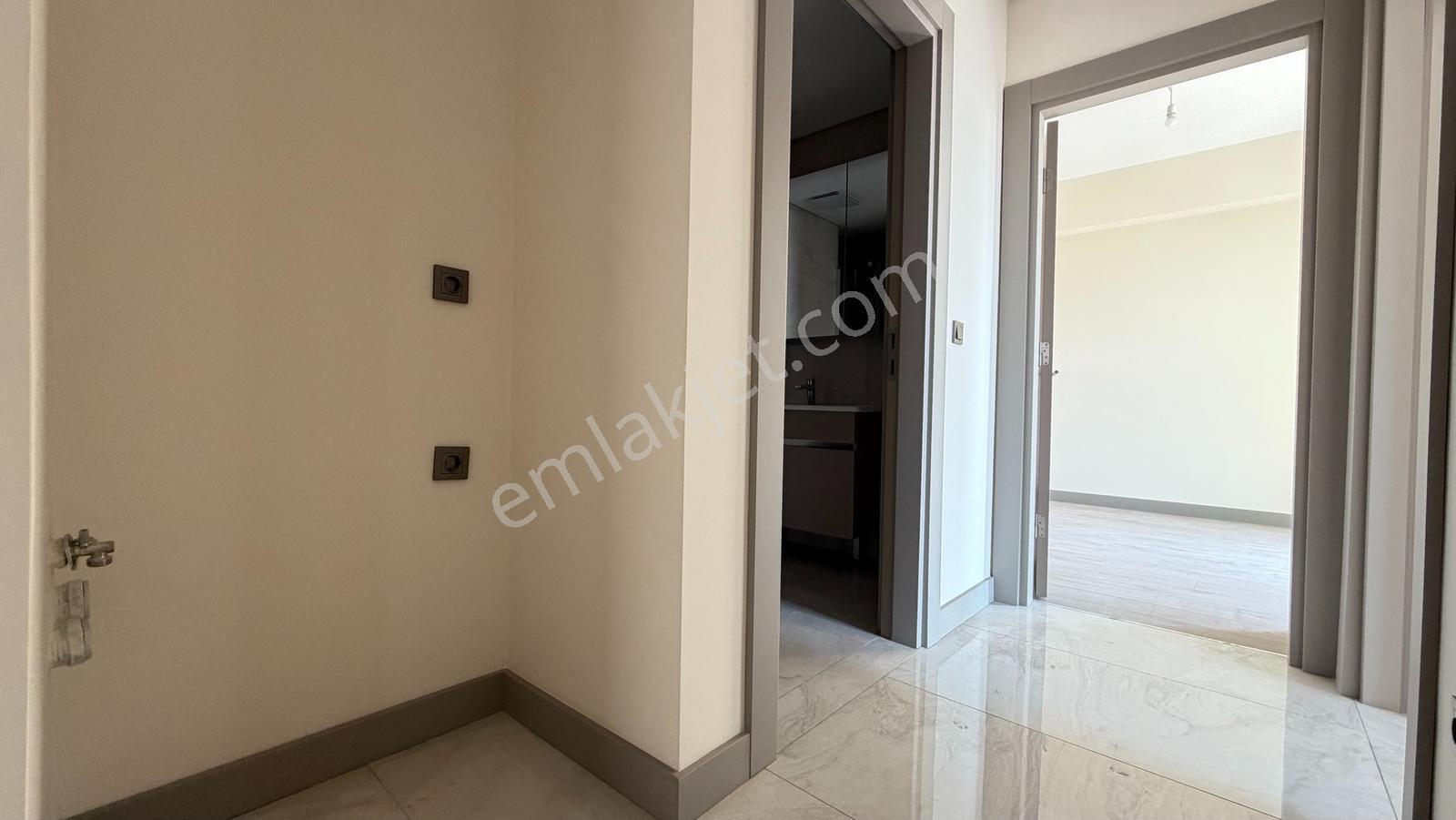 İlka'dan Emlak Konutları'nda 2+1 Kiralık Daire Metrobüse 5 Dk - Görsel 19