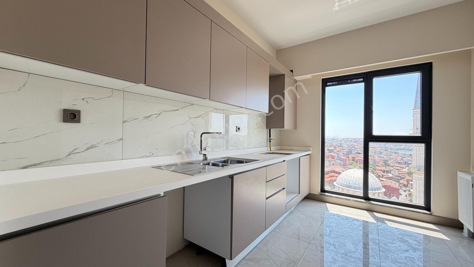 İlka'dan Emlak Konutları'nda 2+1 Kiralık Daire Metrobüse 5 Dk - Görsel 17