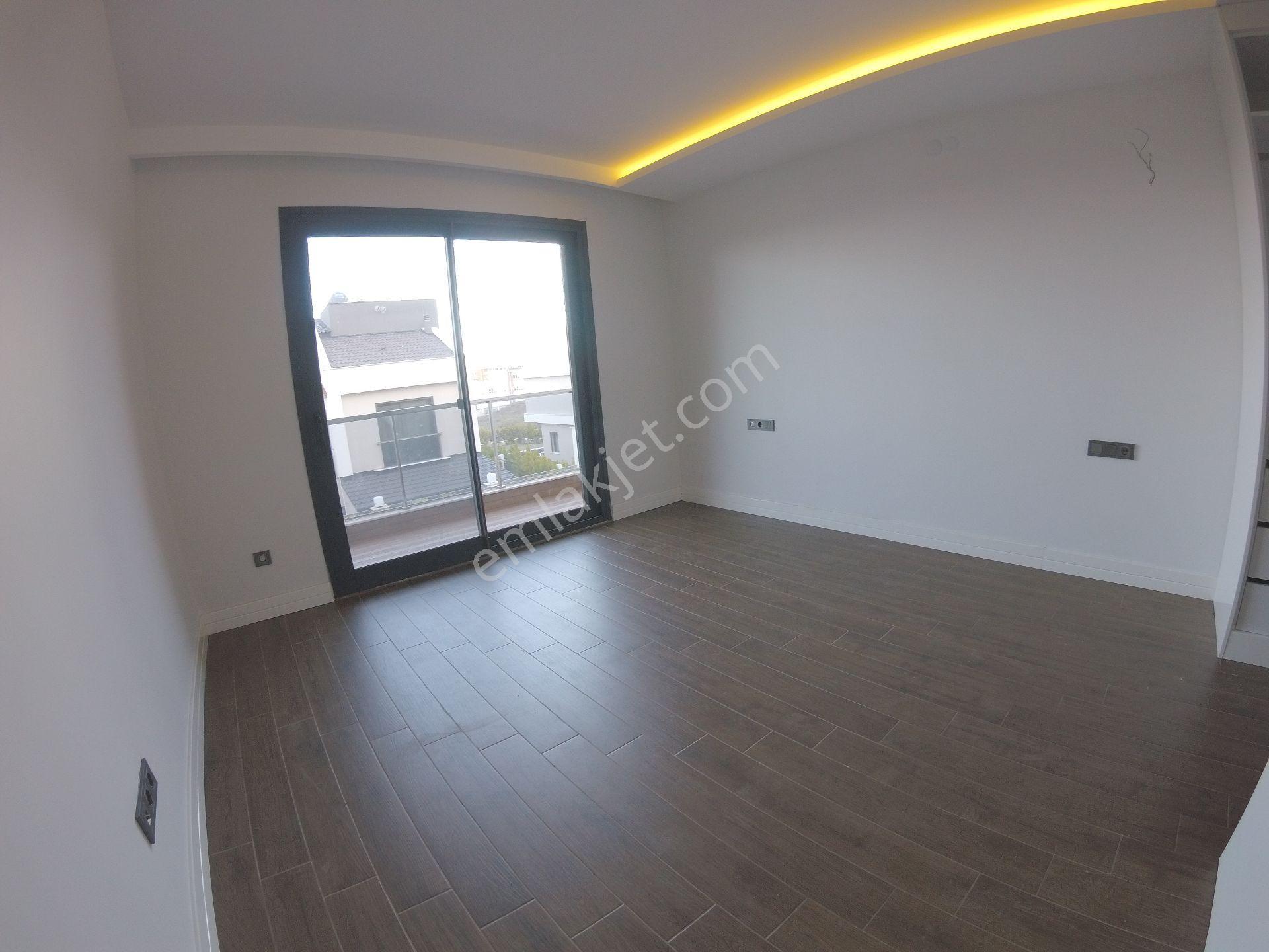 Güzel Bahçede Kiralık Villa Ultra Lüx Bağımsız Havuz Kamera 7/24 - Görsel 12