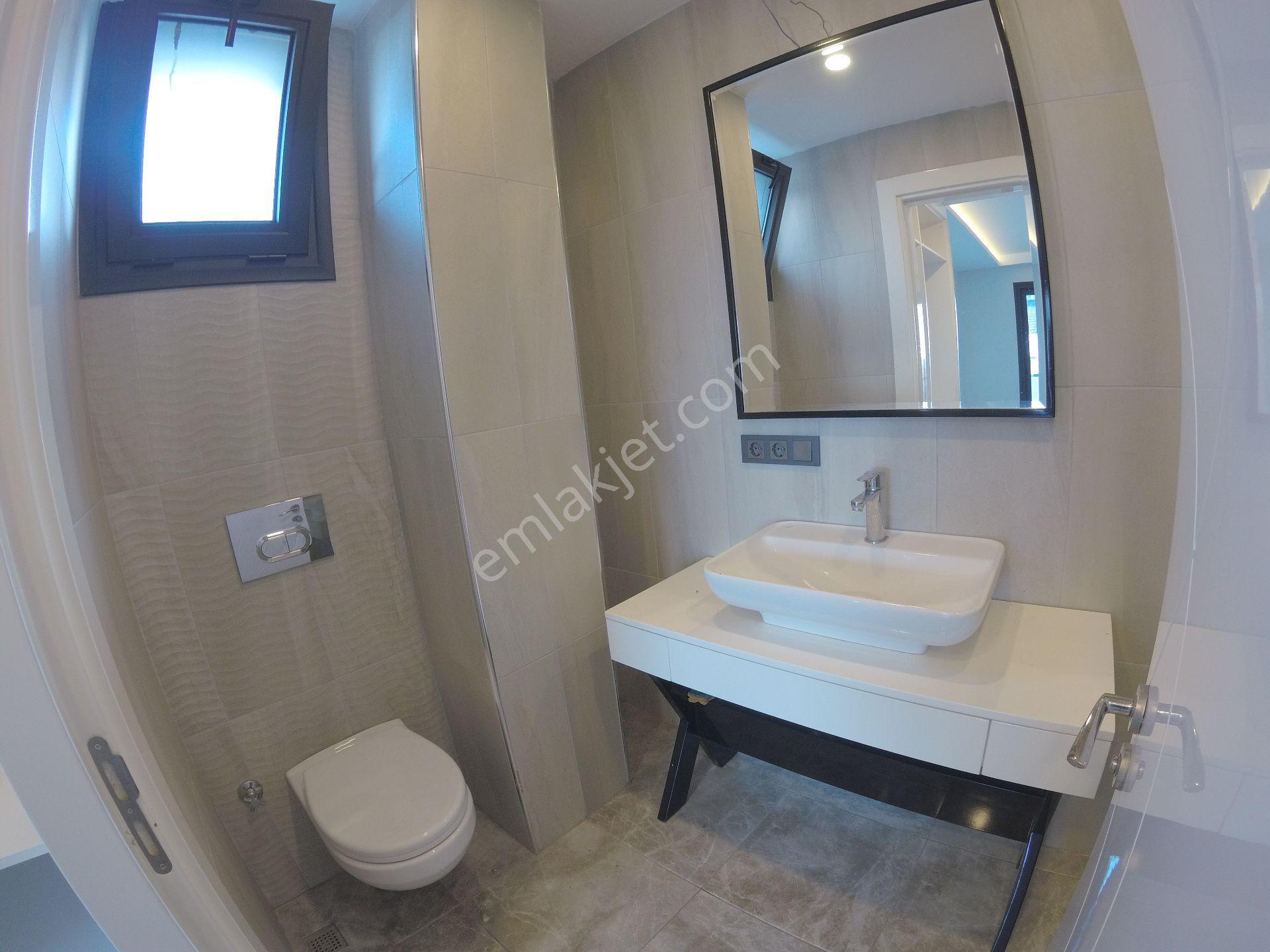Güzel Bahçede Kiralık Villa Ultra Lüx Bağımsız Havuz Kamera 7/24 - Görsel 20