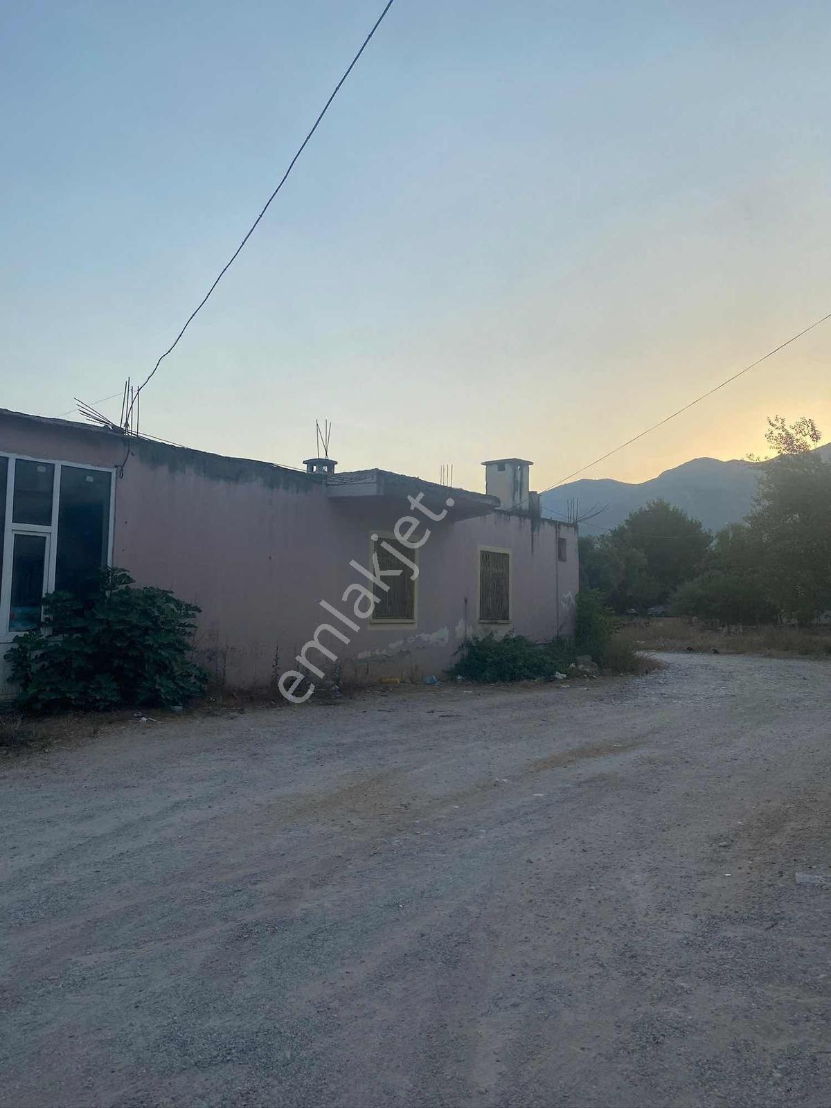 Seydikemer Eşende Satılık Ev Ve Arsa - Görsel 5
