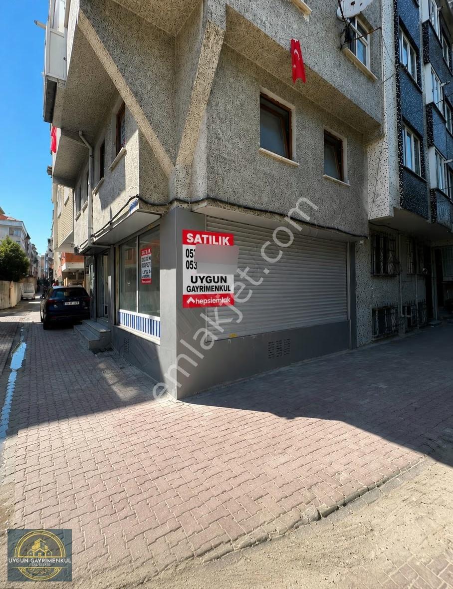 - Seyitnizam G/37 Sokakta Satılık 3 Katlı İşyeri - - Görsel 11