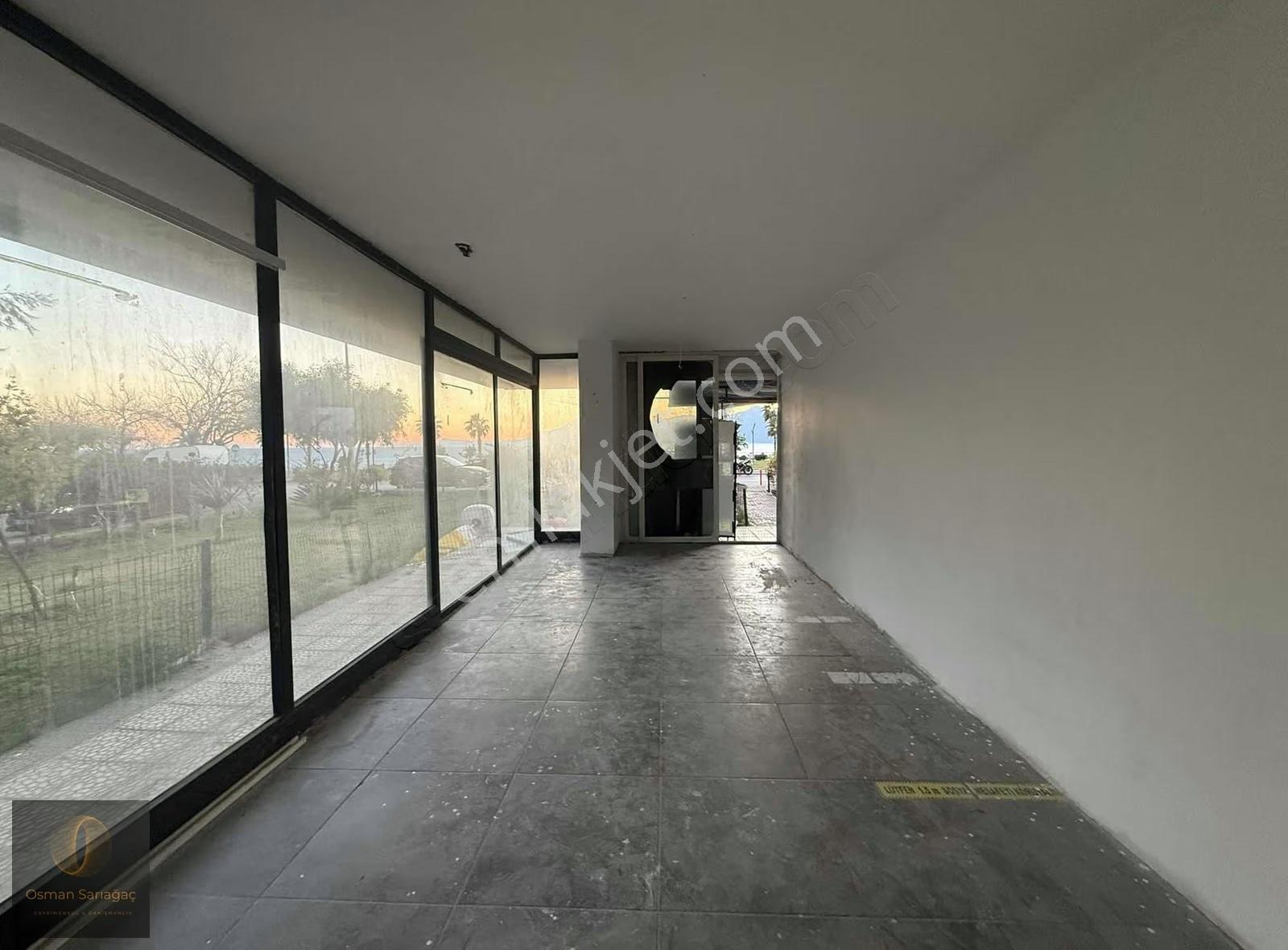 Yalımpark Lara Caddesi Üzerinde Denize Sıfır Kiralık Dükkan - Görsel 2