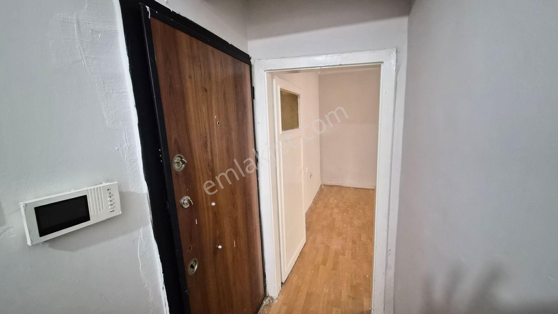 Abidin Paşada Kot-2 De 2+1 Satılık Bahçe Katı Daire - Görsel 14