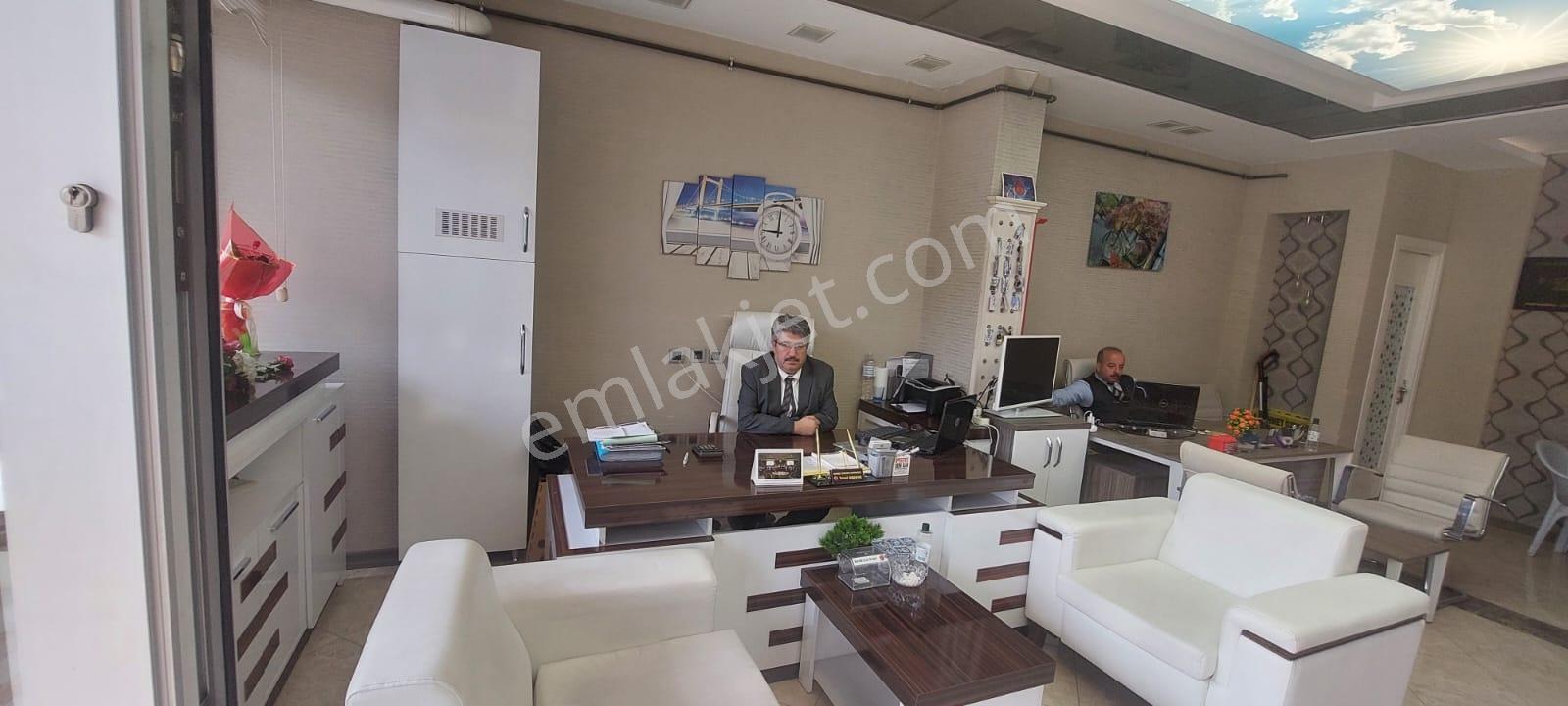 Yenikent 29 Ekim Mah.nde Yatırımlık Kiracılı Satılık Depolu Dükkan - Görsel 7