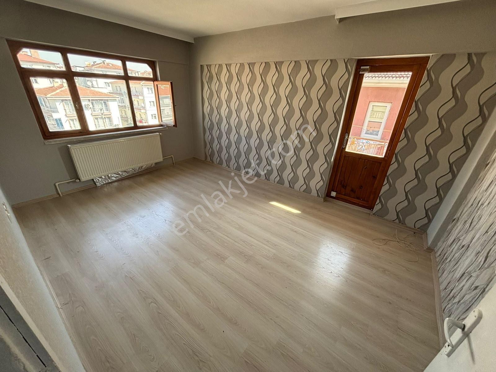 Akşemsettin'de 2+1 Bağımsız Katta Krediye Uygun Satılık Daire! - Görsel 27