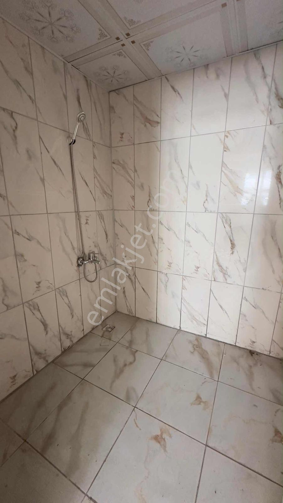 Okan Emlak'tan Dizayn Evler Sitesi'nde Sıfır 3+1 Satılık Daire - Görsel 3