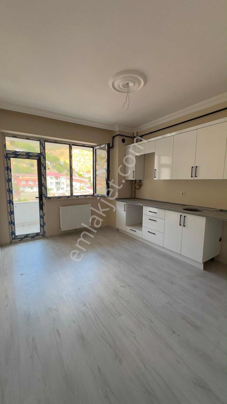 Okan Emlak'tan Dizayn Evler Sitesi'nde Sıfır 3+1 Satılık Daire - Görsel 8