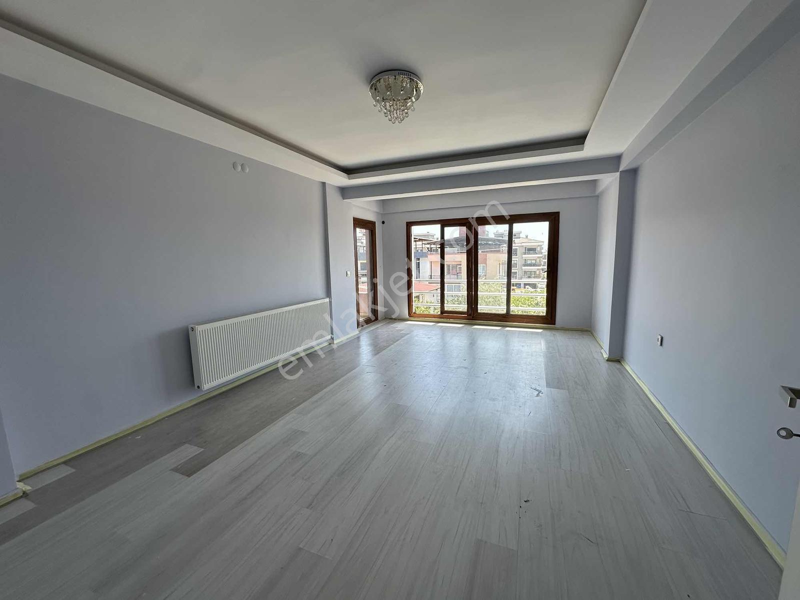 Öz-er Gayrimenkulden Satılık İnönü Mahallesinde 140m2 3+1 Daire - Görsel 11
