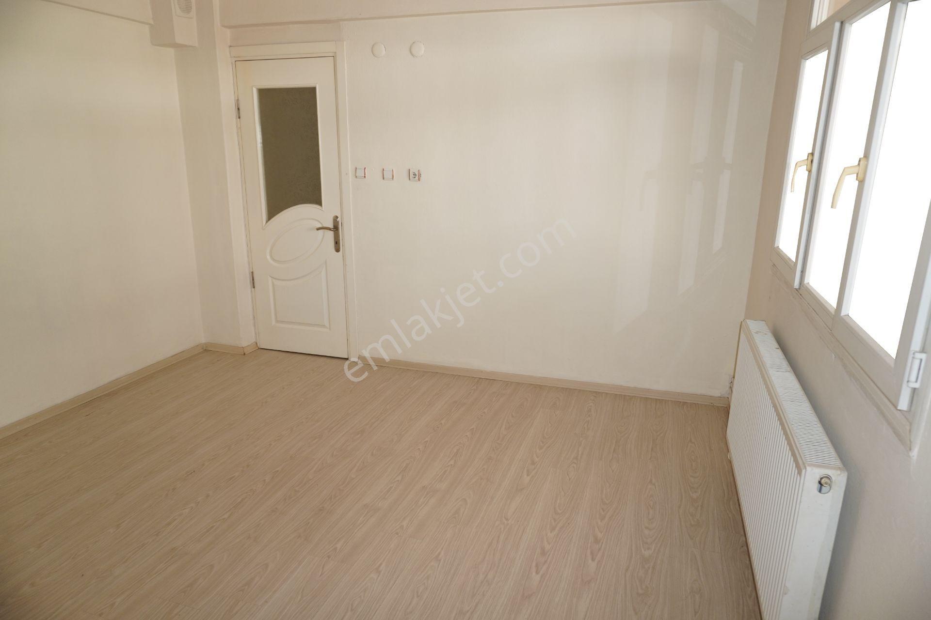 Menemen Asarlıkta Kiralık Dogalgazlı Daire 3+1 Çiğli Serkan Dan - Görsel 9