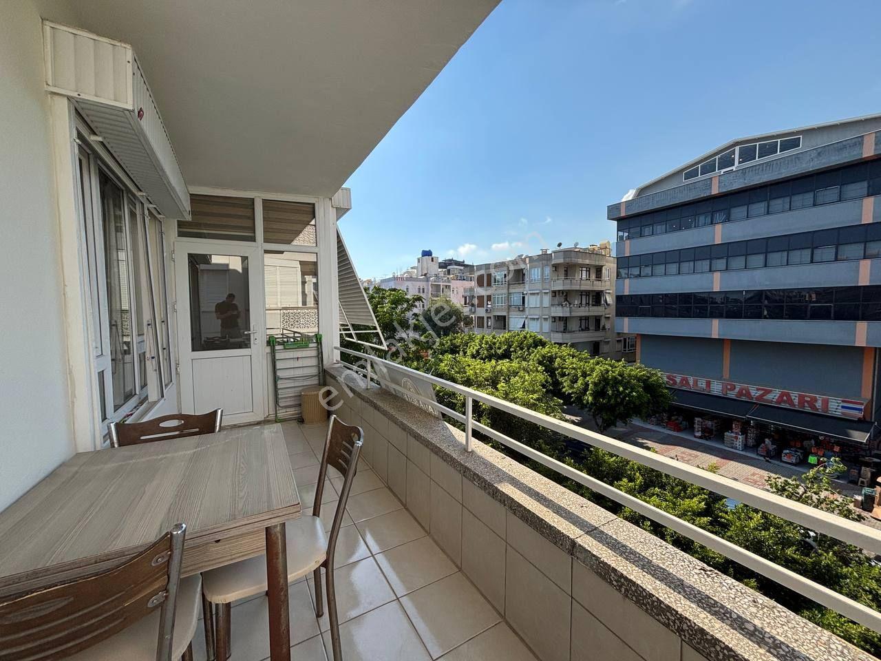 Alanya Merkez'de Denize Çok Yakın 2+1 Full Eşyalı Kiralık Daire - Görsel 15