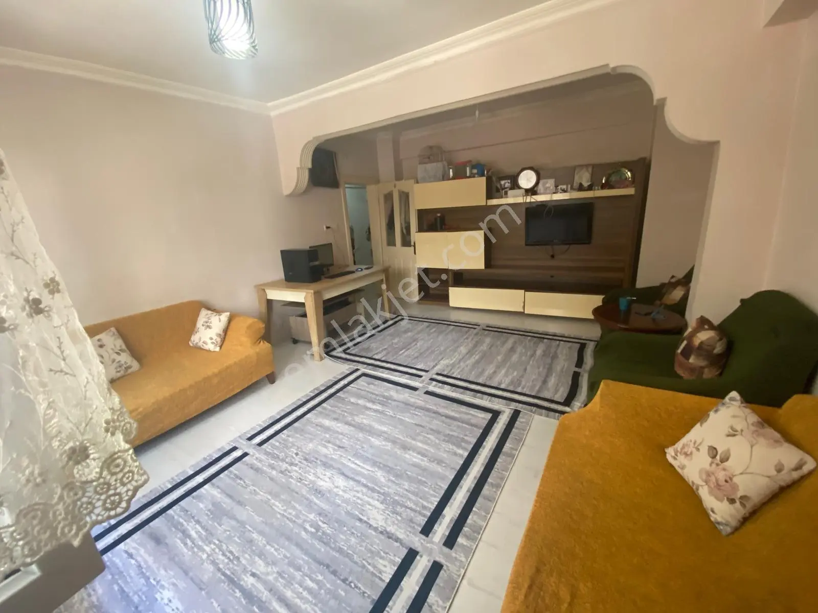 Muğla Emlaktan Merkez Mah.goncadal Sokak 90m 2+1 Düz Giriş Daire