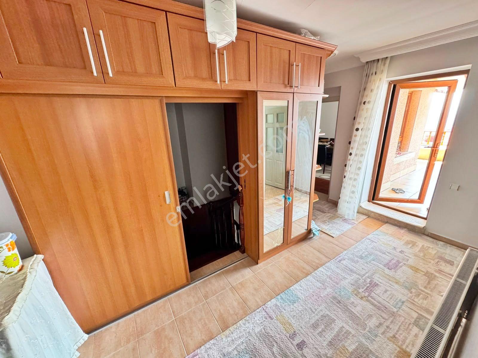 Geniş Ailelere Özel Asansörlü 7+1 Çift Giriş 280m² Teras+k.garaj - Görsel 31