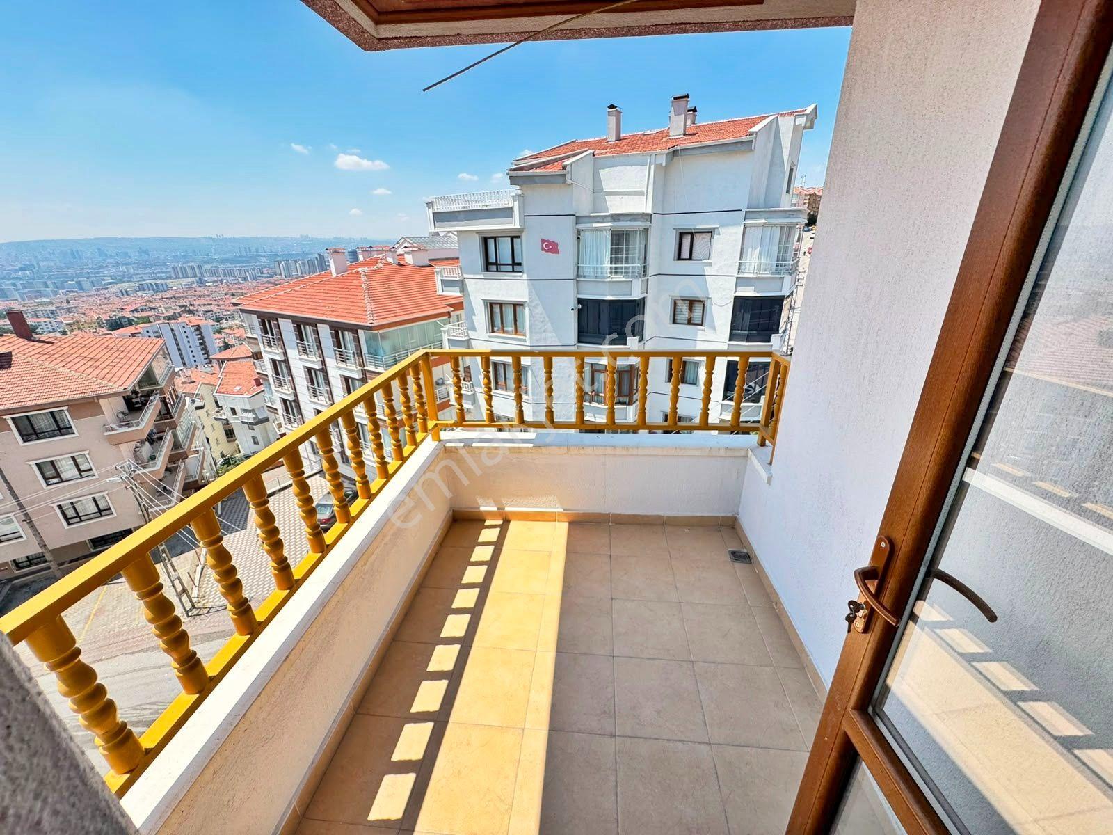 Geniş Ailelere Özel Asansörlü 7+1 Çift Giriş 280m² Teras+k.garaj - Görsel 28
