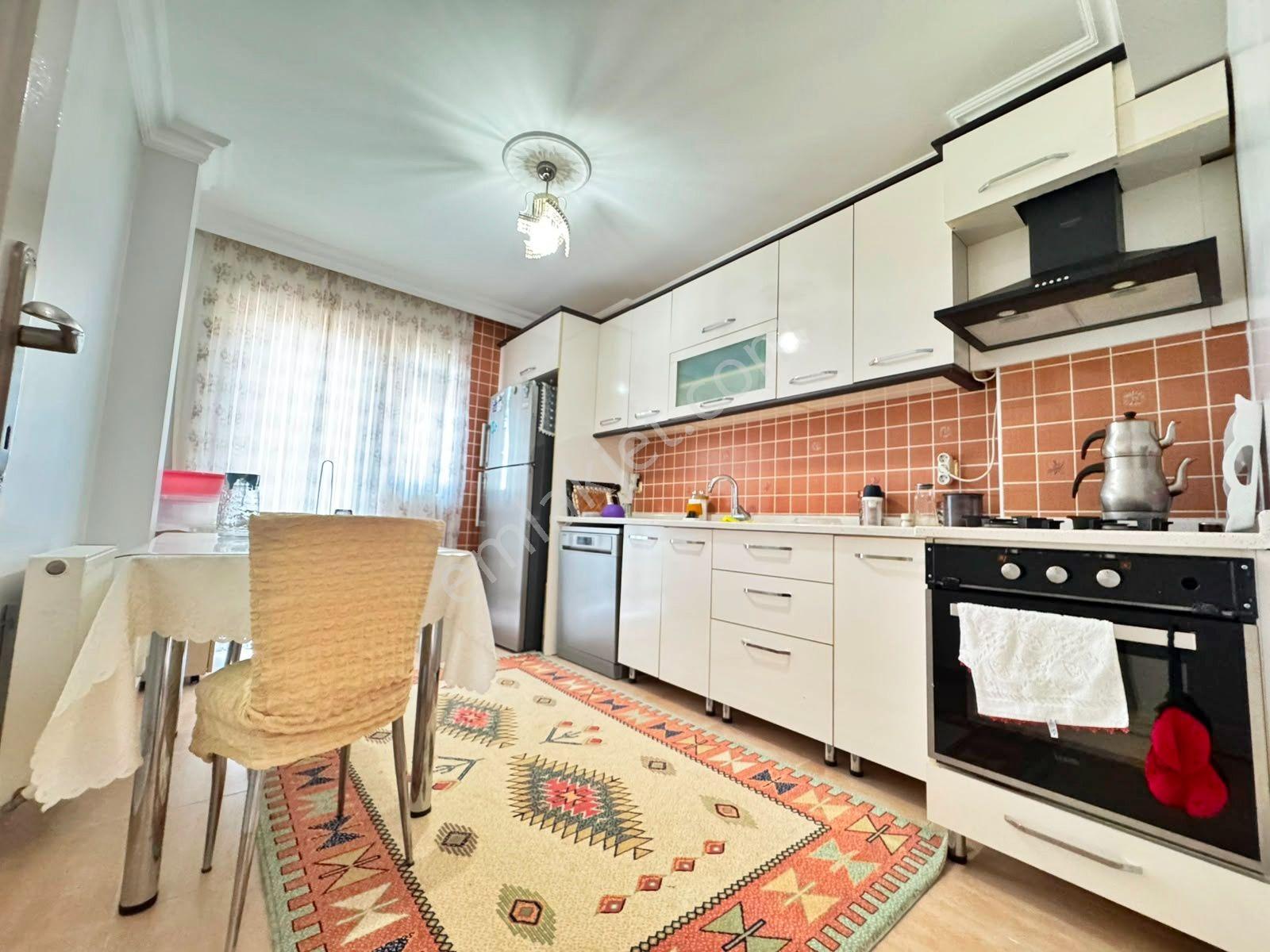 Geniş Ailelere Özel Asansörlü 7+1 Çift Giriş 280m² Teras+k.garaj - Görsel 13