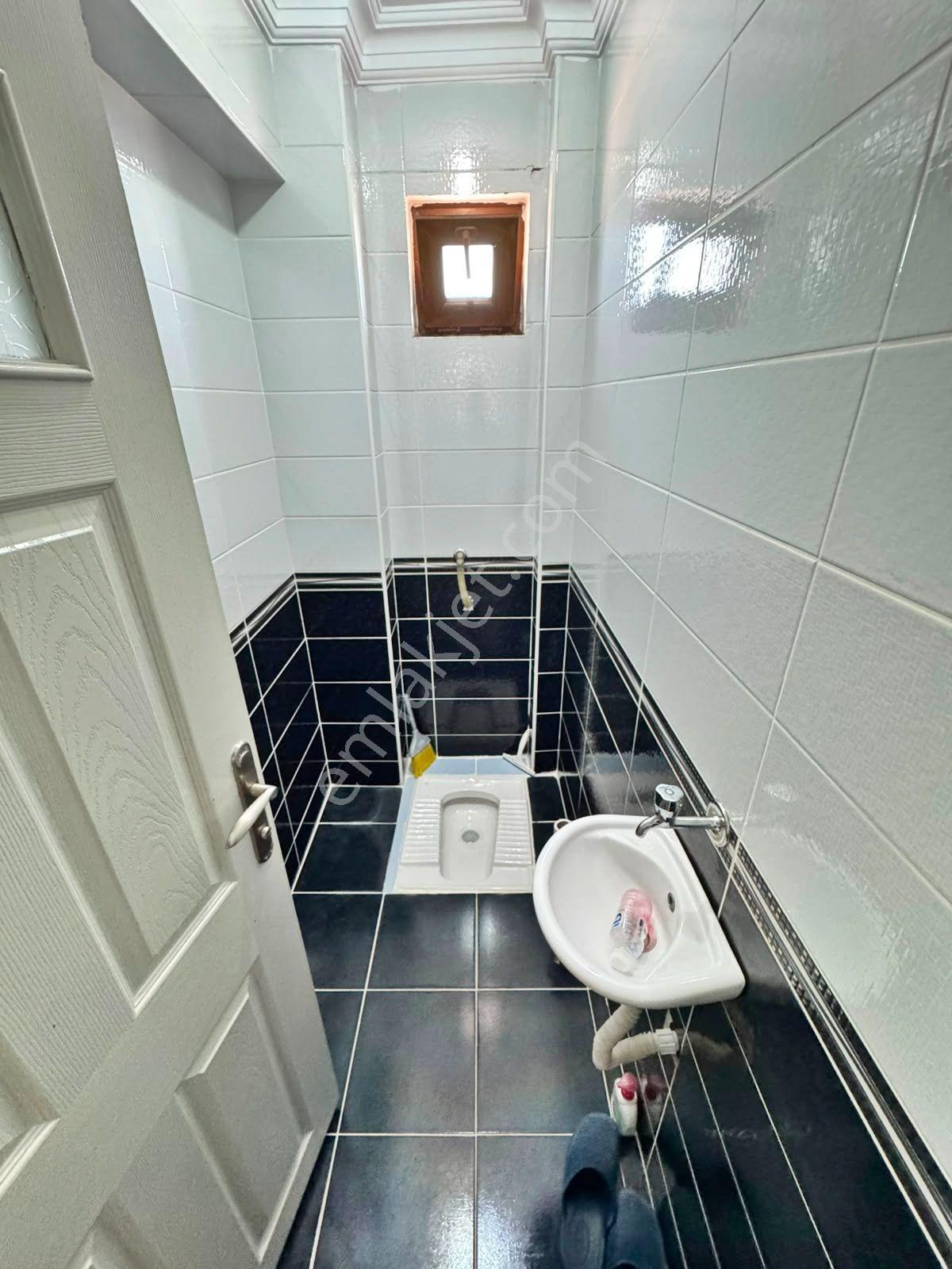 Geniş Ailelere Özel Asansörlü 7+1 Çift Giriş 280m² Teras+k.garaj - Görsel 34