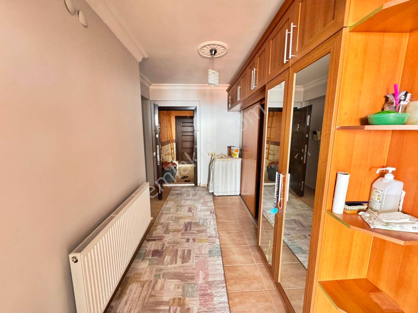 Geniş Ailelere Özel Asansörlü 7+1 Çift Giriş 280m² Teras+k.garaj - Görsel 10