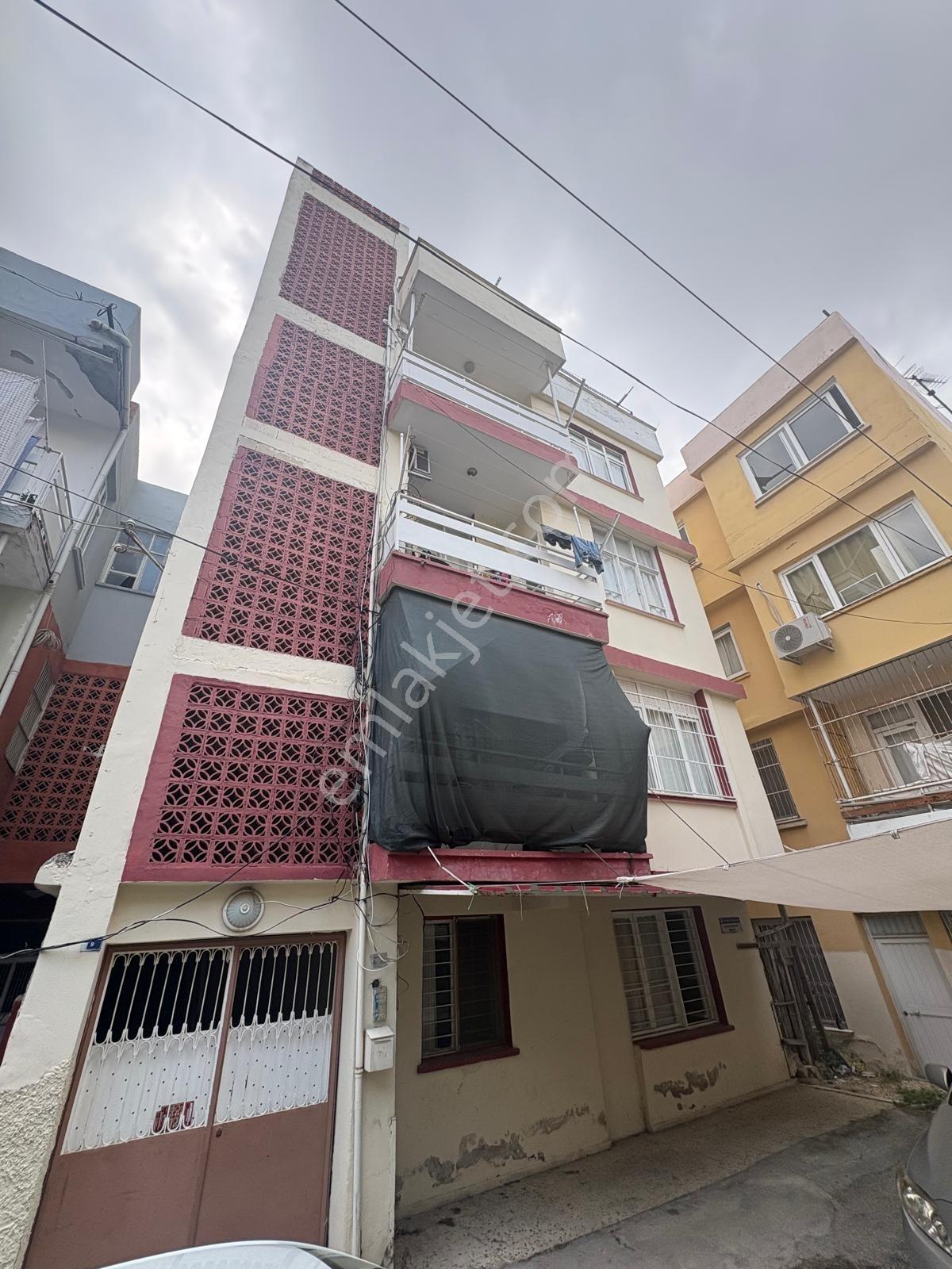 Barajyoluna 2. Parsel Yatırım Fırsatı 4 Katlı Bina