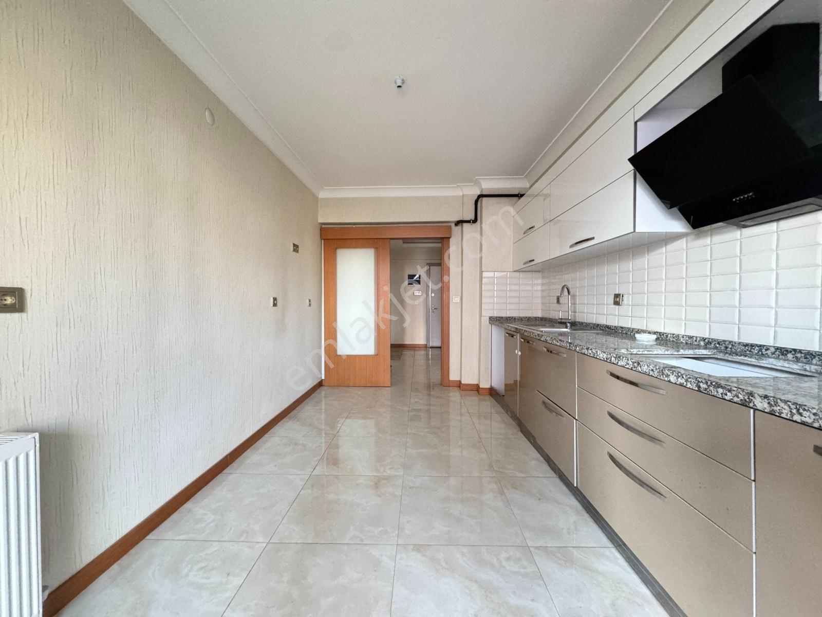 Vip'den Güney Cephe/merkezi Konum/site Satılık Ara Kat 3+1 Daire - Görsel 31