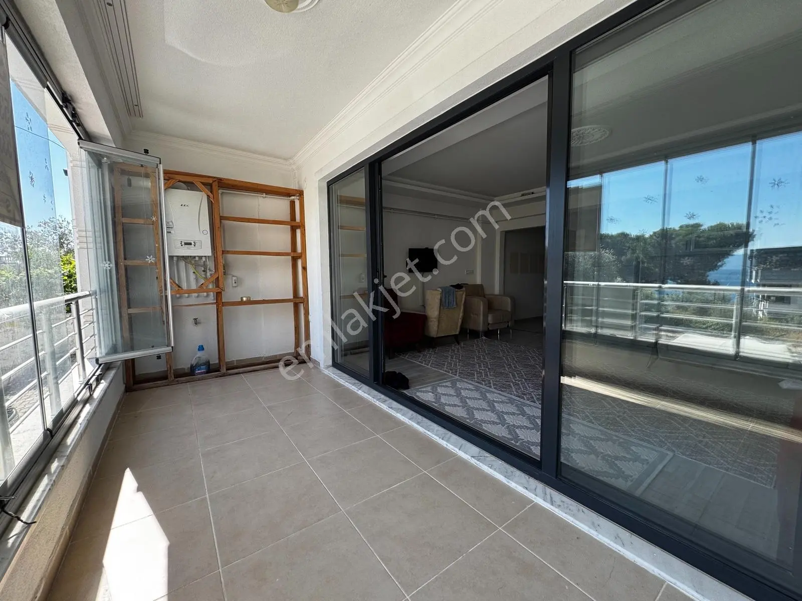 İlçenin En Güzel Mevkiisinin En Güzel Dairesi Satışta (90m2) - Görsel 2