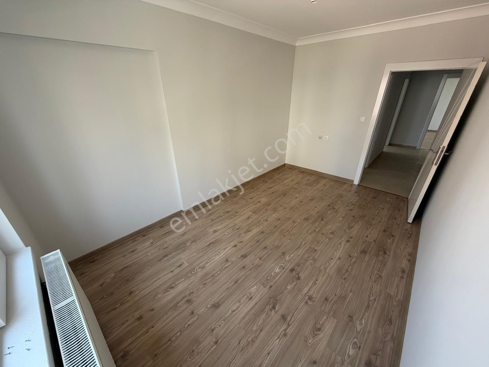 Piyade Mh'de 3+1 Ara Katta Ön Cephe Şehir Manzaralı Ev - Görsel 29