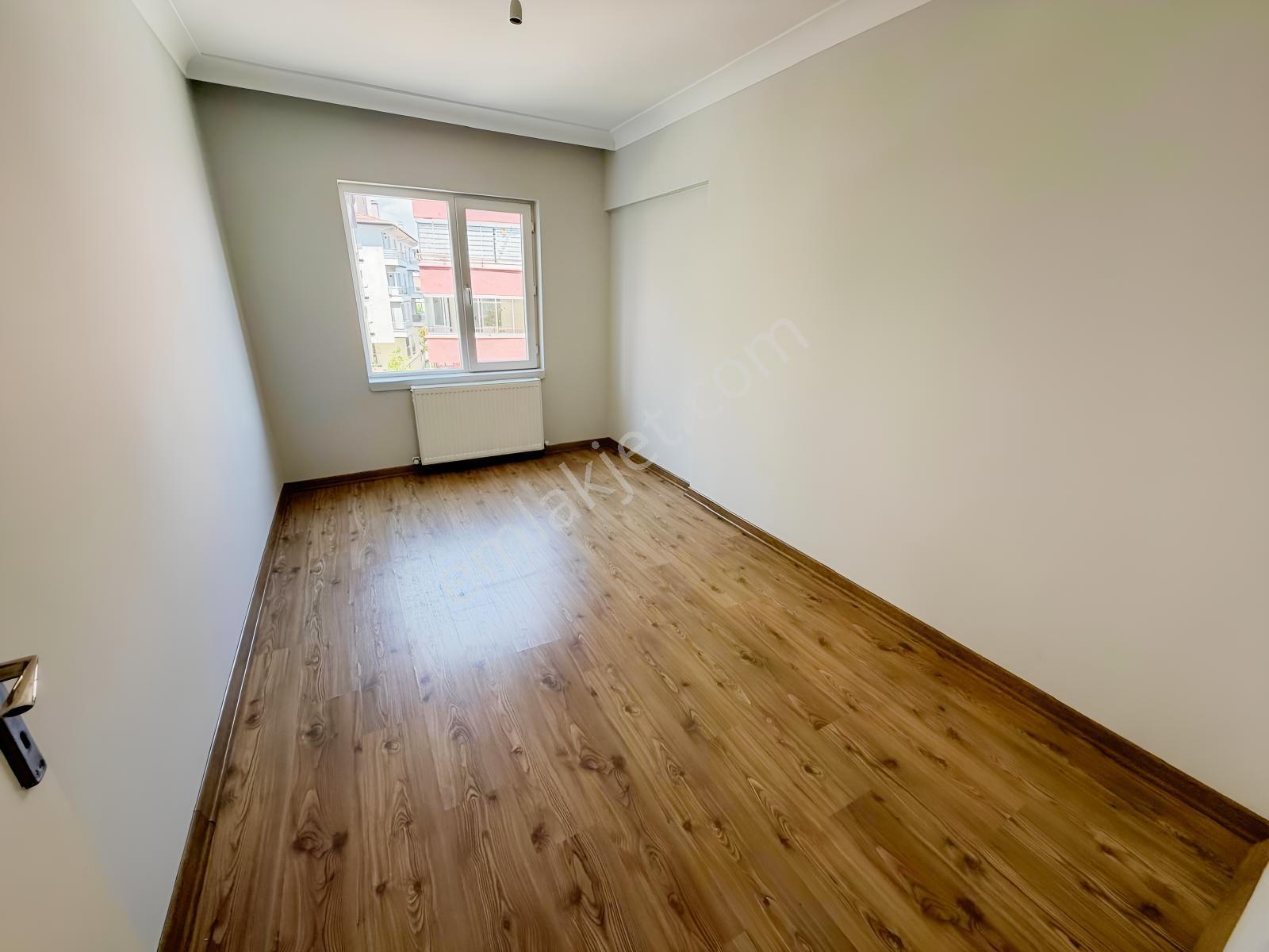 Piyade Mh'de 3+1 Ara Katta Ön Cephe Şehir Manzaralı Ev - Görsel 20