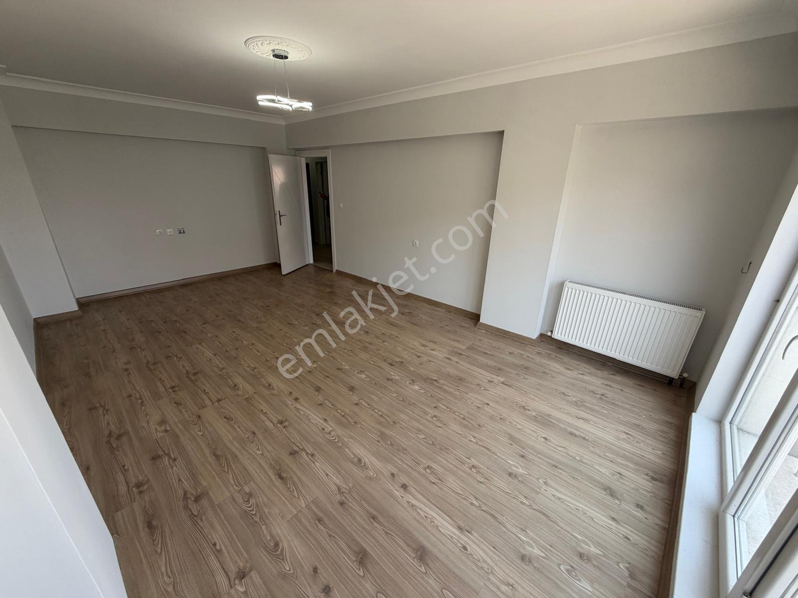 Piyade Mh'de 3+1 Ara Katta Ön Cephe Şehir Manzaralı Ev - Görsel 19