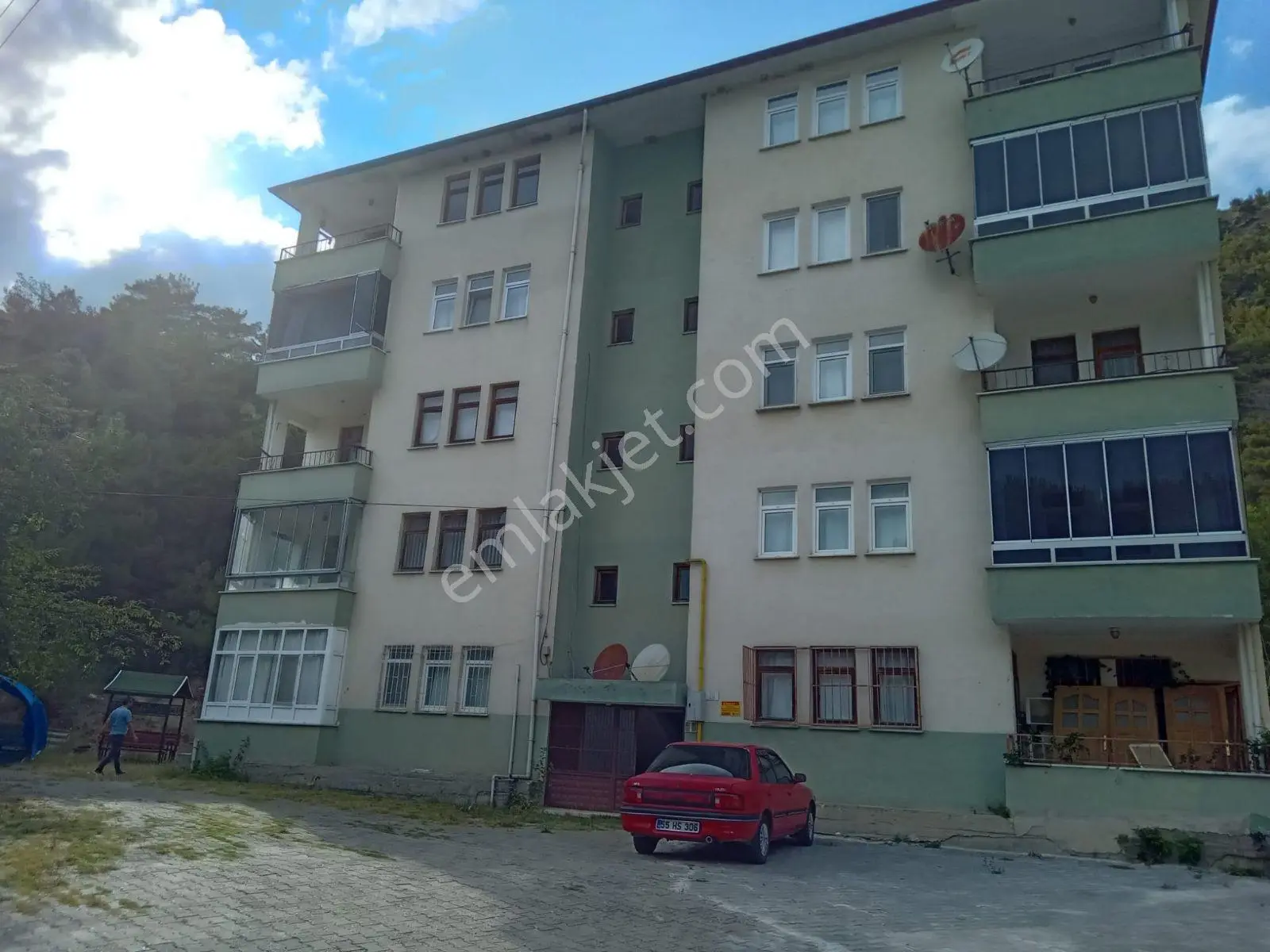 Kelepir Fırsat Hanönü Merkezinde 2+1 90 M2 4.kat Balkonlu Daire - Görsel 2