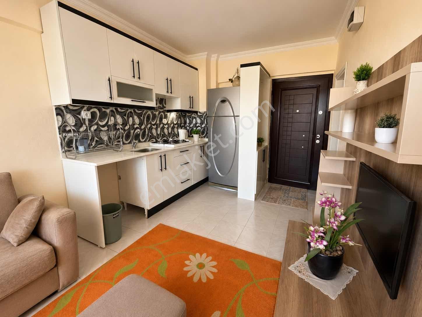 Yalova Çınarcık'ta Kırlangıç Sitesi | Eşyalı Deniz M. 2+1 Daire - Görsel 4