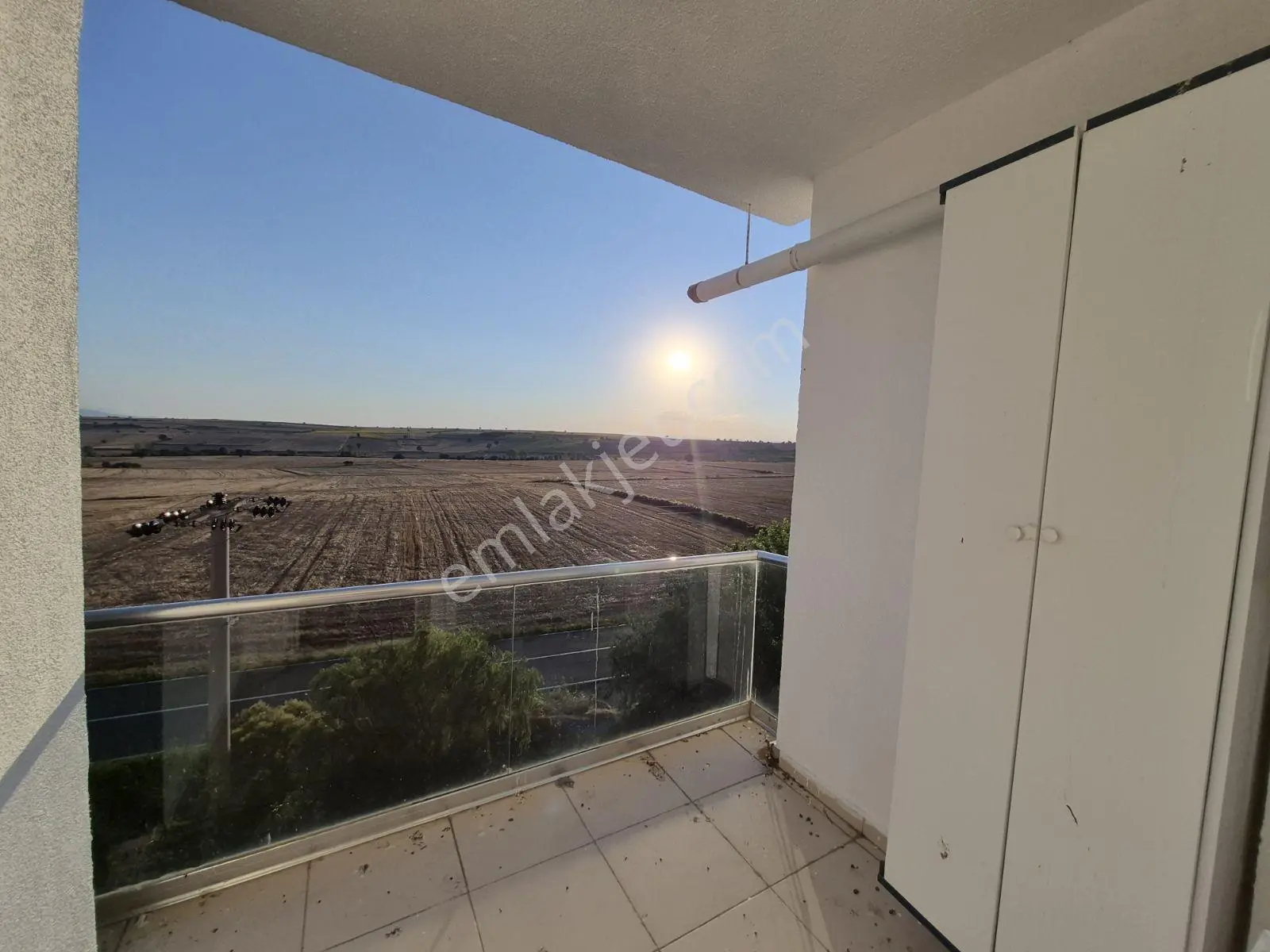 Keşan'da Aqua Parklı Yüzme Havuzlu Kiralık 3+1 Daire - Görsel 4