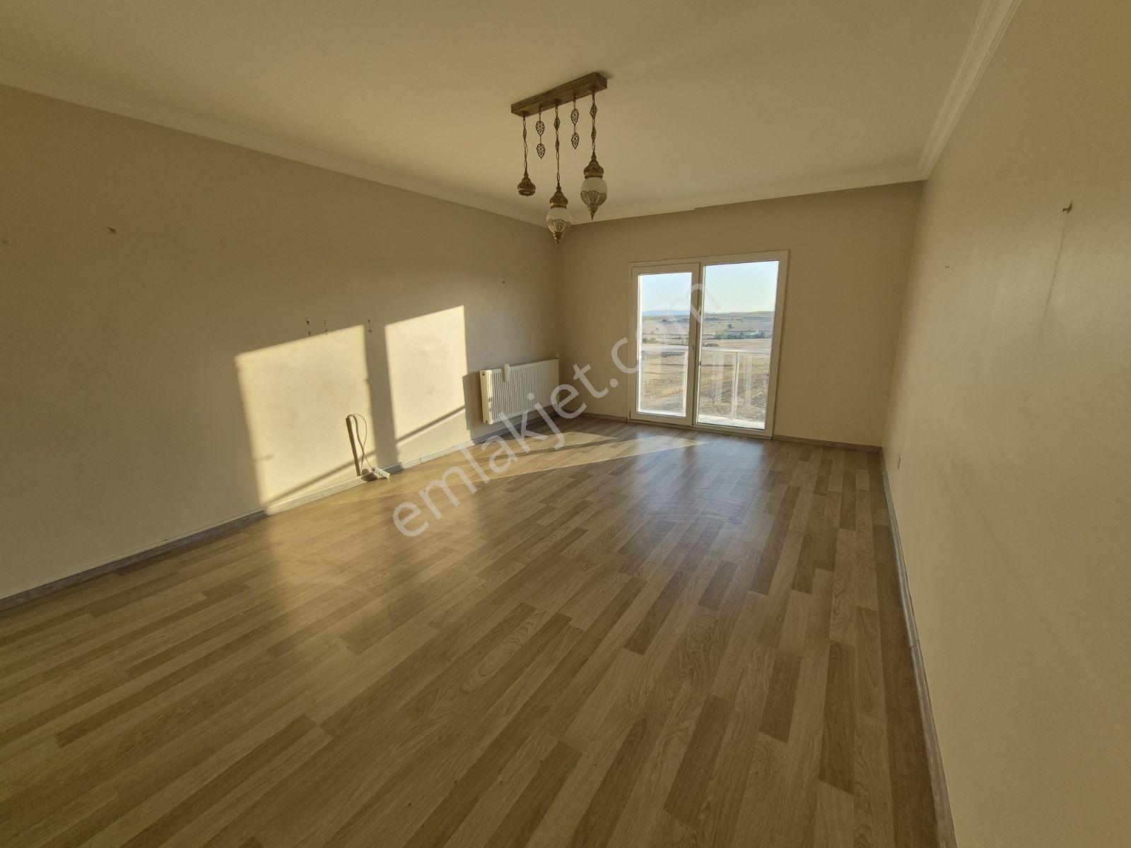 Keşan'da Aqua Parklı Yüzme Havuzlu Kiralık 3+1 Daire - Görsel 28