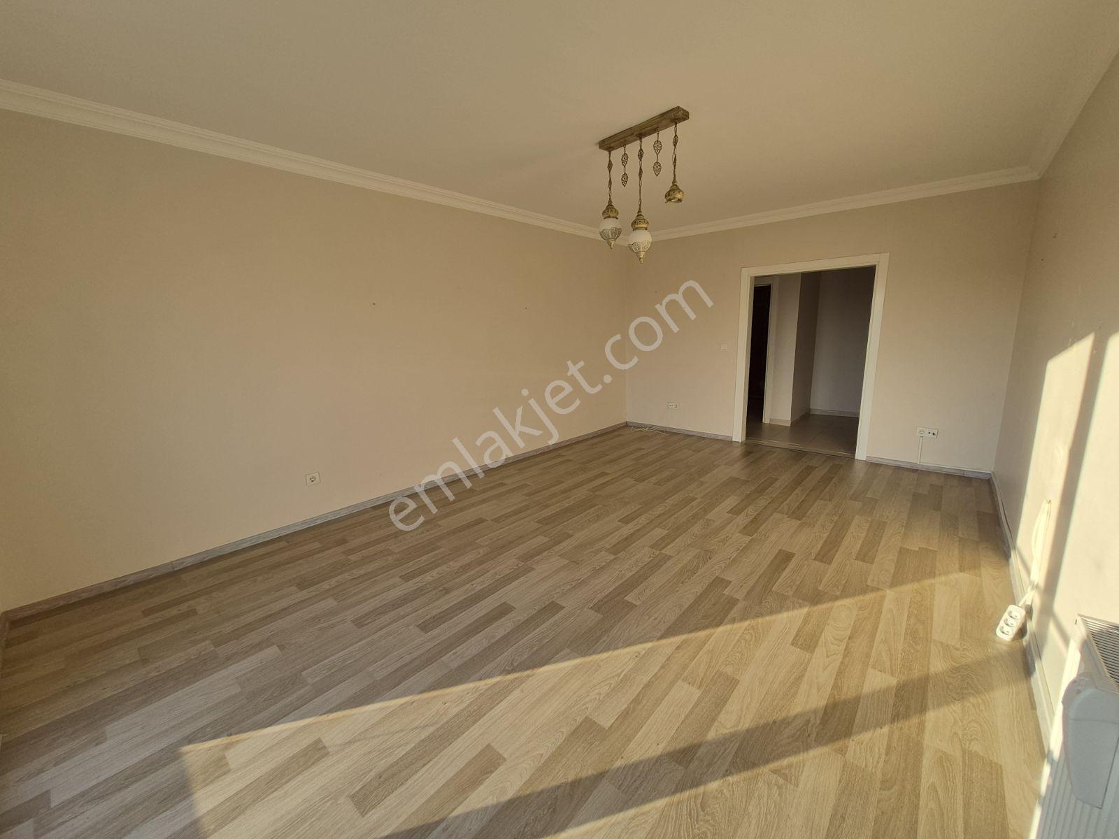 Keşan'da Aqua Parklı Yüzme Havuzlu Kiralık 3+1 Daire - Görsel 10