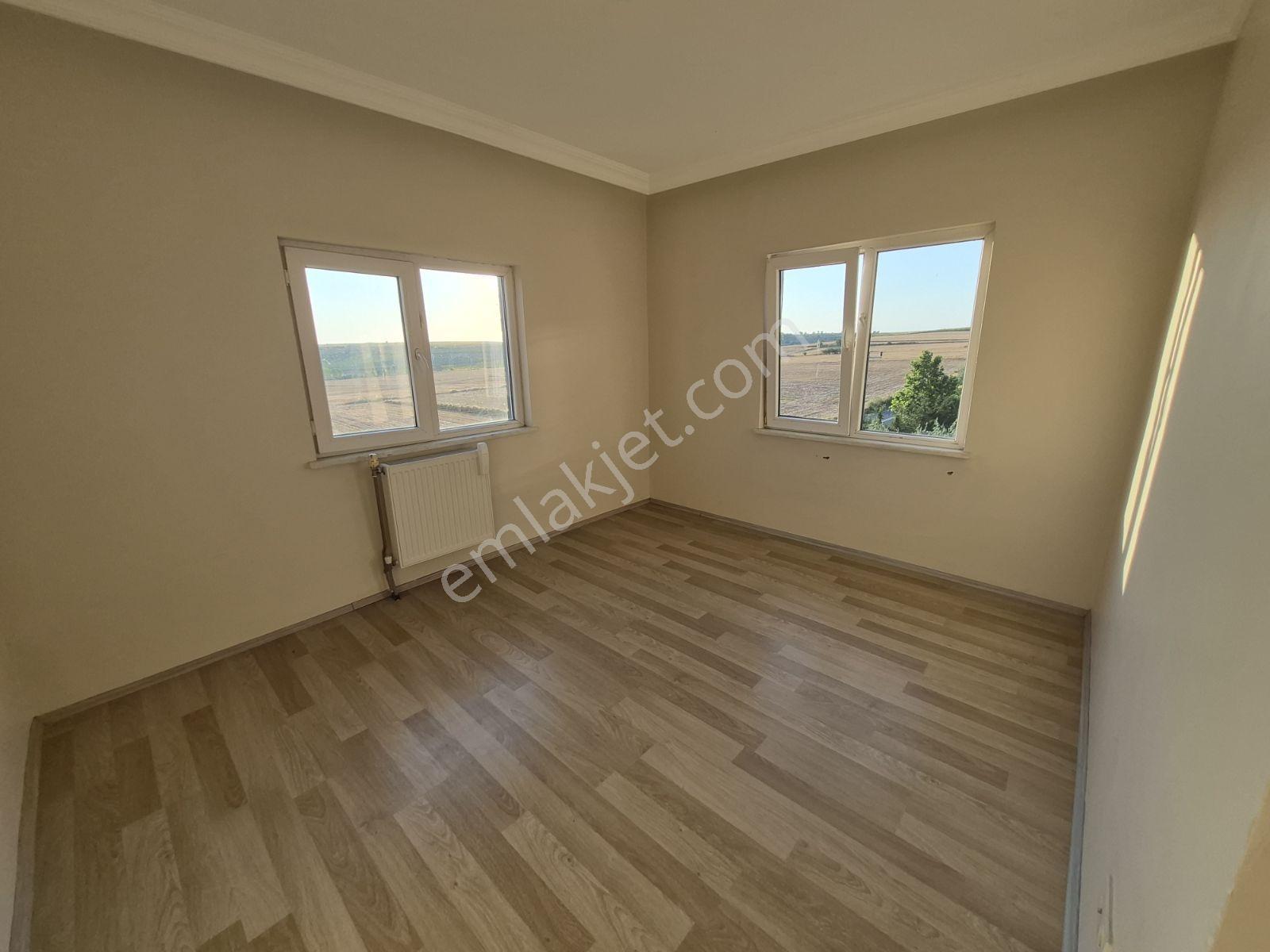 Keşan'da Aqua Parklı Yüzme Havuzlu Kiralık 3+1 Daire - Görsel 15