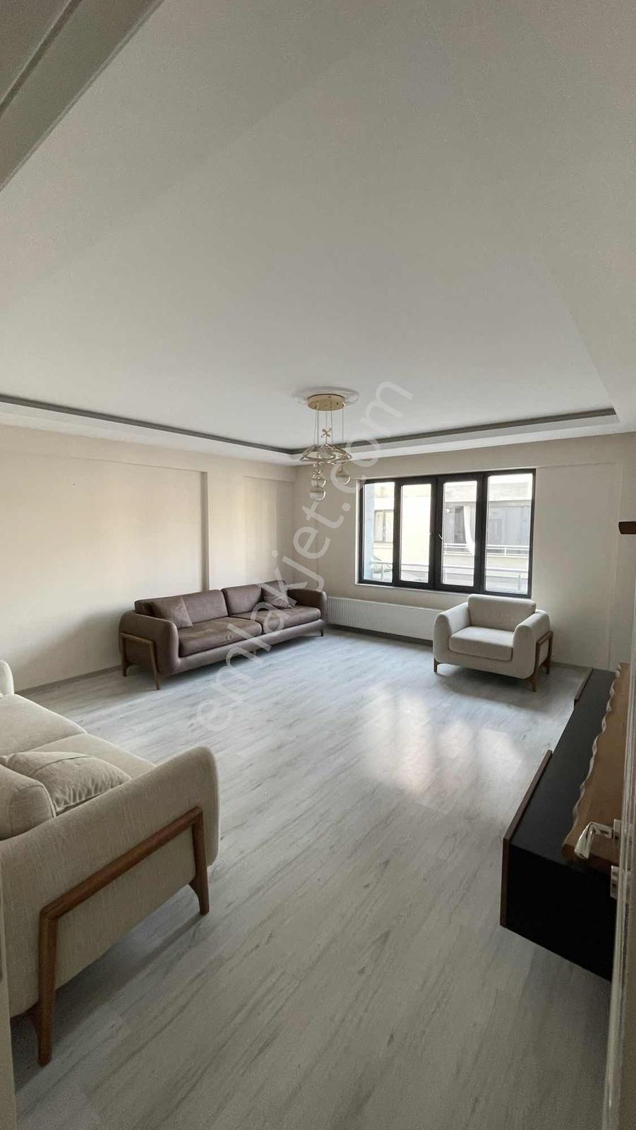 Ulucan'dan Kozluca'da Akpınar Cadesi Kiralık Site İçi 3+1 Daire - Görsel 17