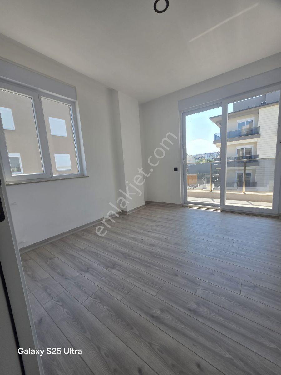 Ğeniş Lüks Katta 2+1 Bu Ğüzellikte Daire Başka Yok - Görsel 24