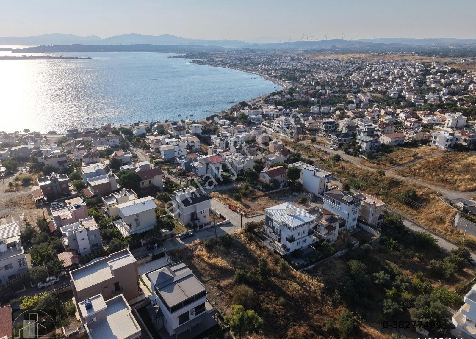 Seferihisar Tepecik Mahallesi'nde Satılık Deniz Manzaralı Arsa - Görsel 2