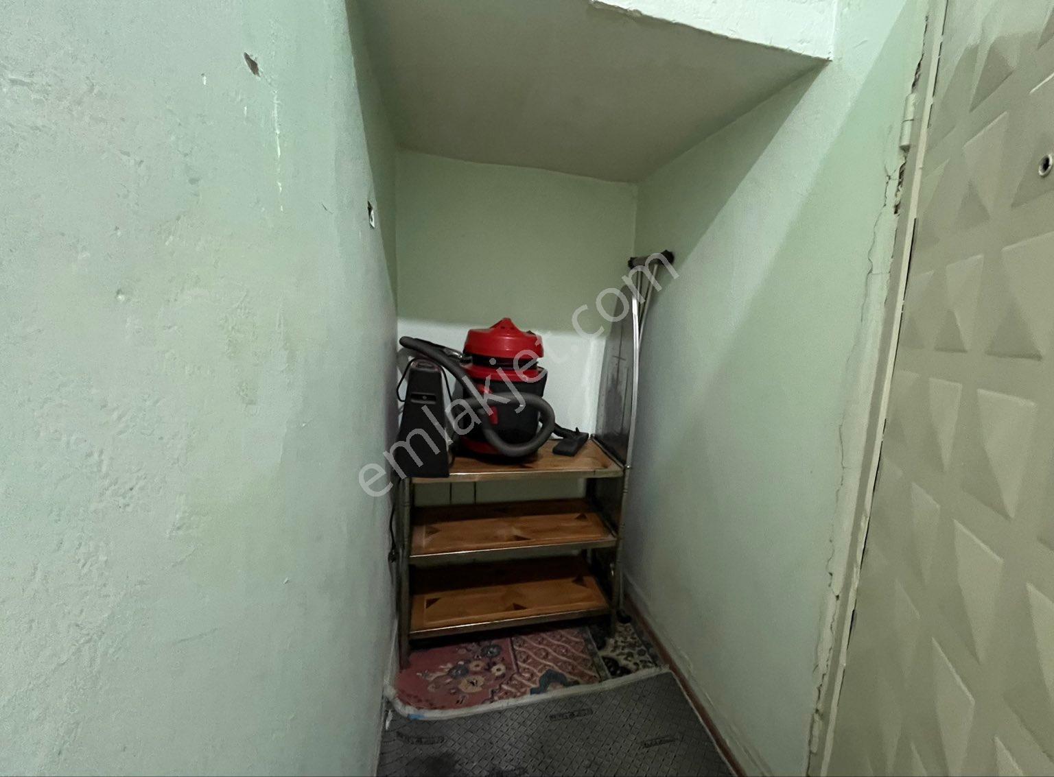 Ofis Konuk Evi Arkasında 2+1 Çok Uygun Daire - Görsel 15