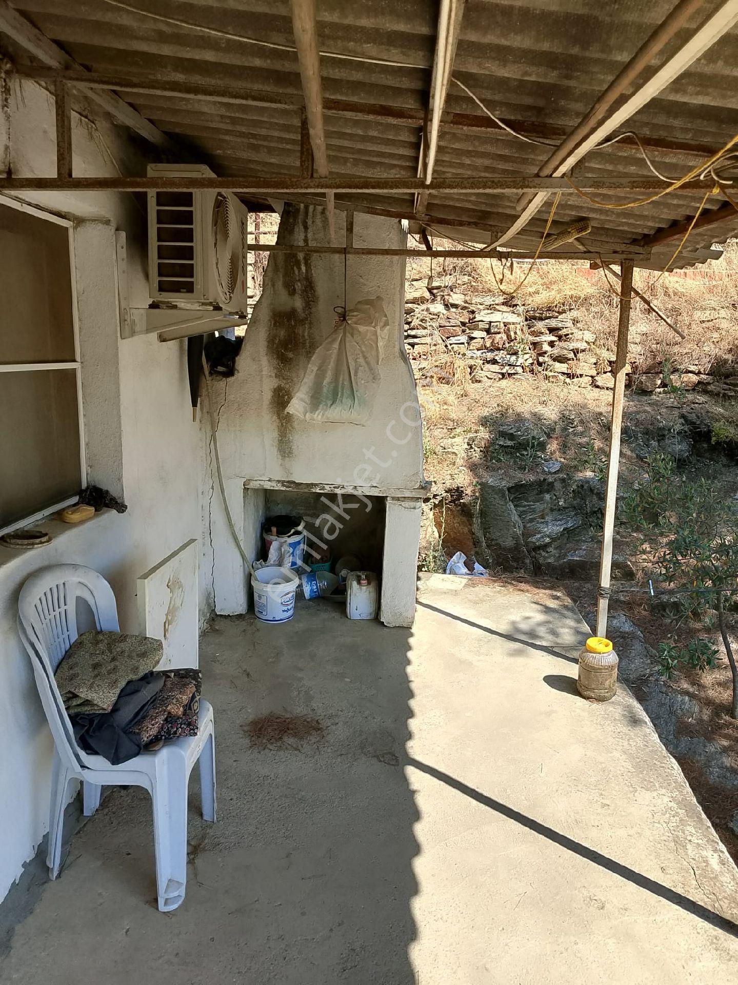 Aydın Koçarlı Bıyıklı Mah.625m M2 Arsa İçinde Geniş Bahçeli 2+1 Satılık Müstakil Ev - Görsel 14