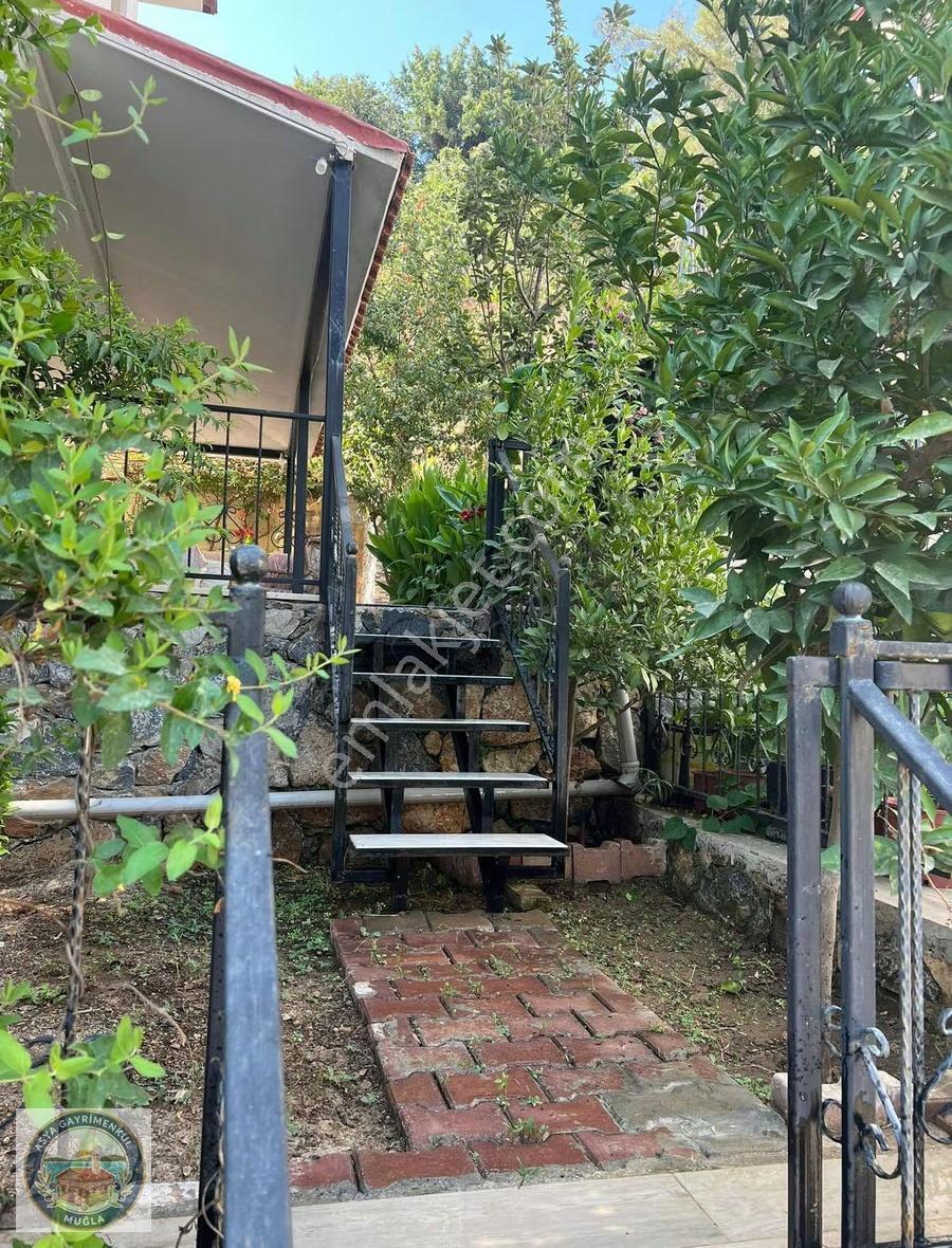 Gökova'da Müstakil Bahçe Kullanımlı Tribleks Villa - Görsel 4