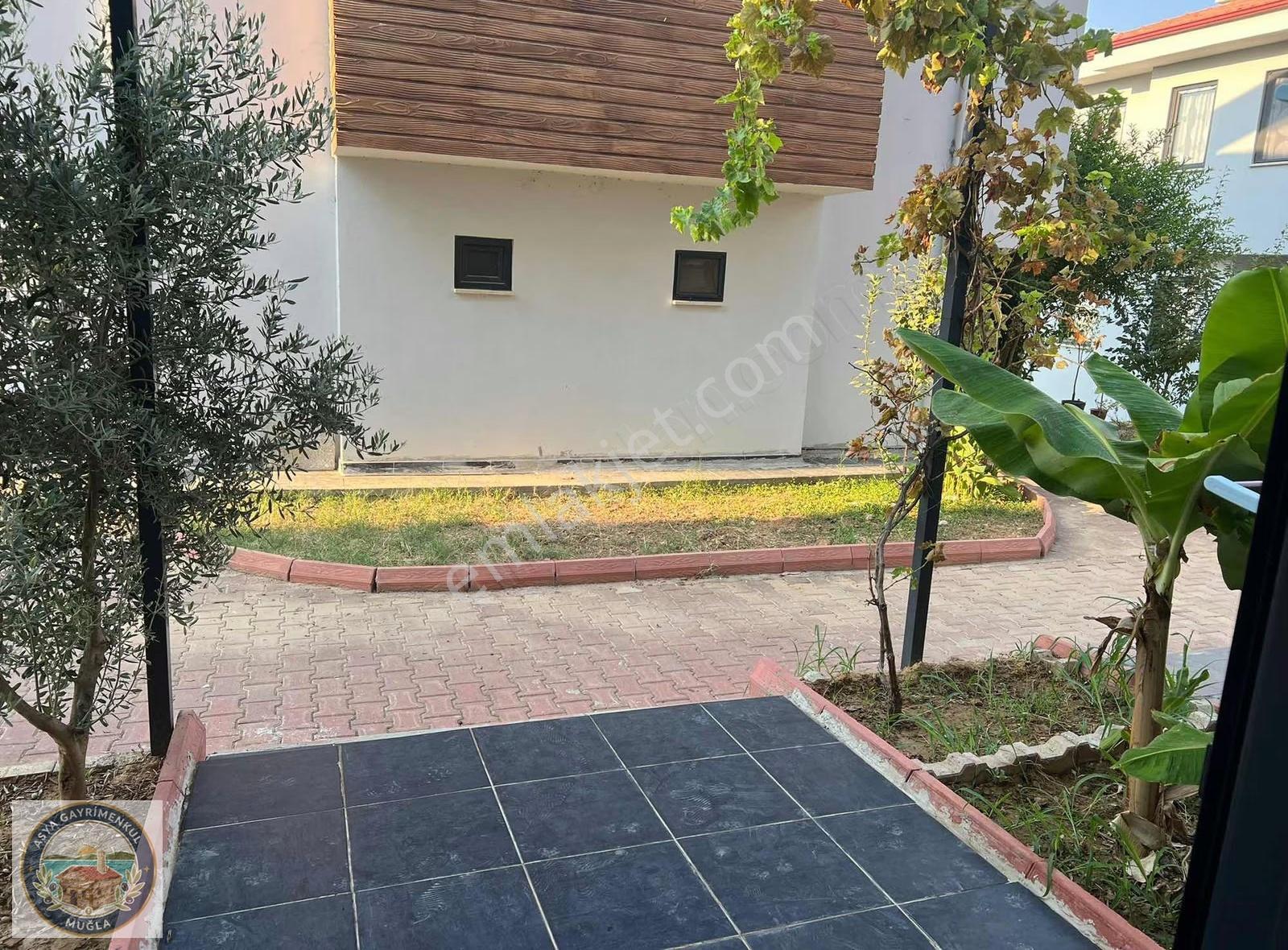 Gökova'da Müstakil Bahçe Kullanımlı Tribleks Villa - Görsel 10