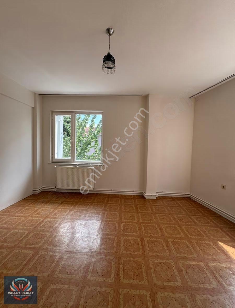 Valley'den Şeyhsinan Mah.'de Geniş 2+1 Kiralık Daire! - Görsel 3