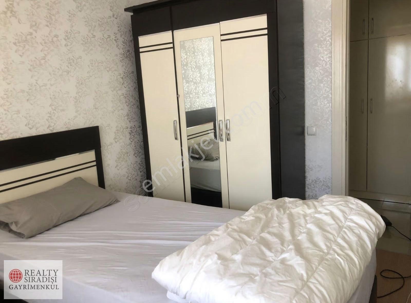 Realty Sıradışından Güzeloba Ptt Arkası 2+1 Daire Eşyalı - Görsel 3