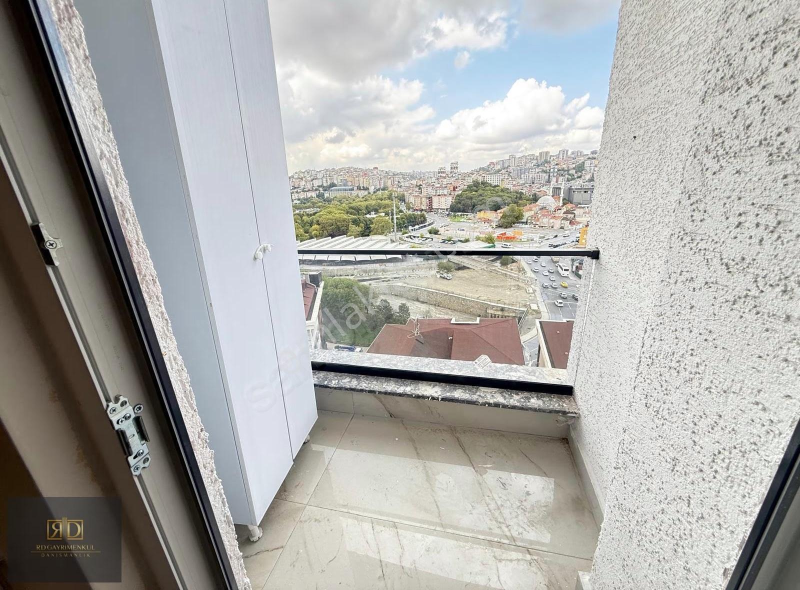 Rd'den-alibeyköy'de Raylı Ulaşıma 5 Dk. 150m² Dubleks 4+1 Daire - Görsel 3