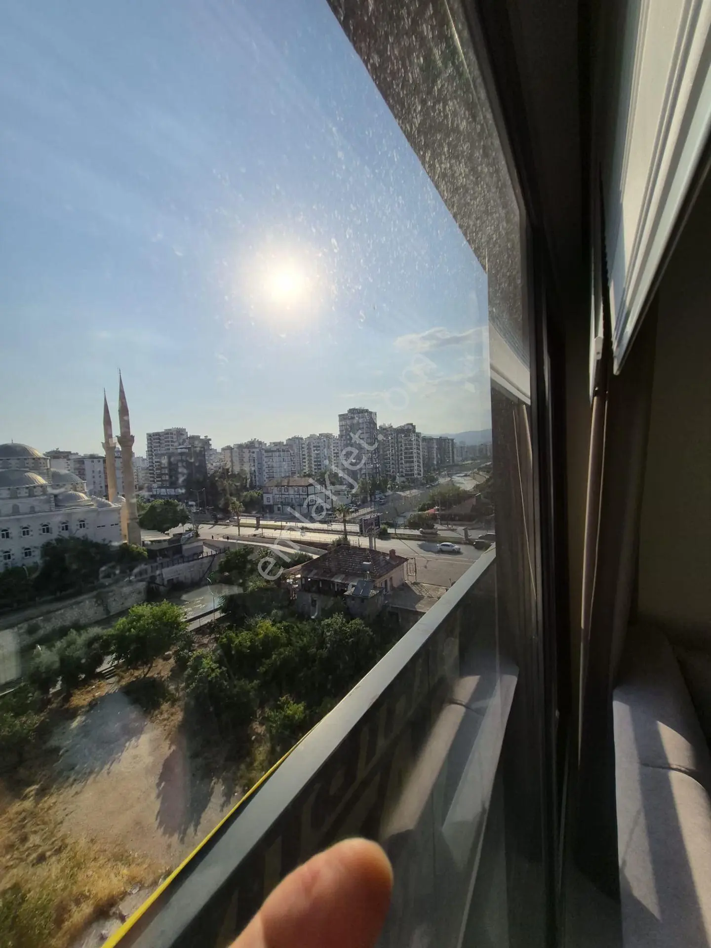 Mezitli'de Satılık 2+1 Şehir Manzaralı Modern Daire